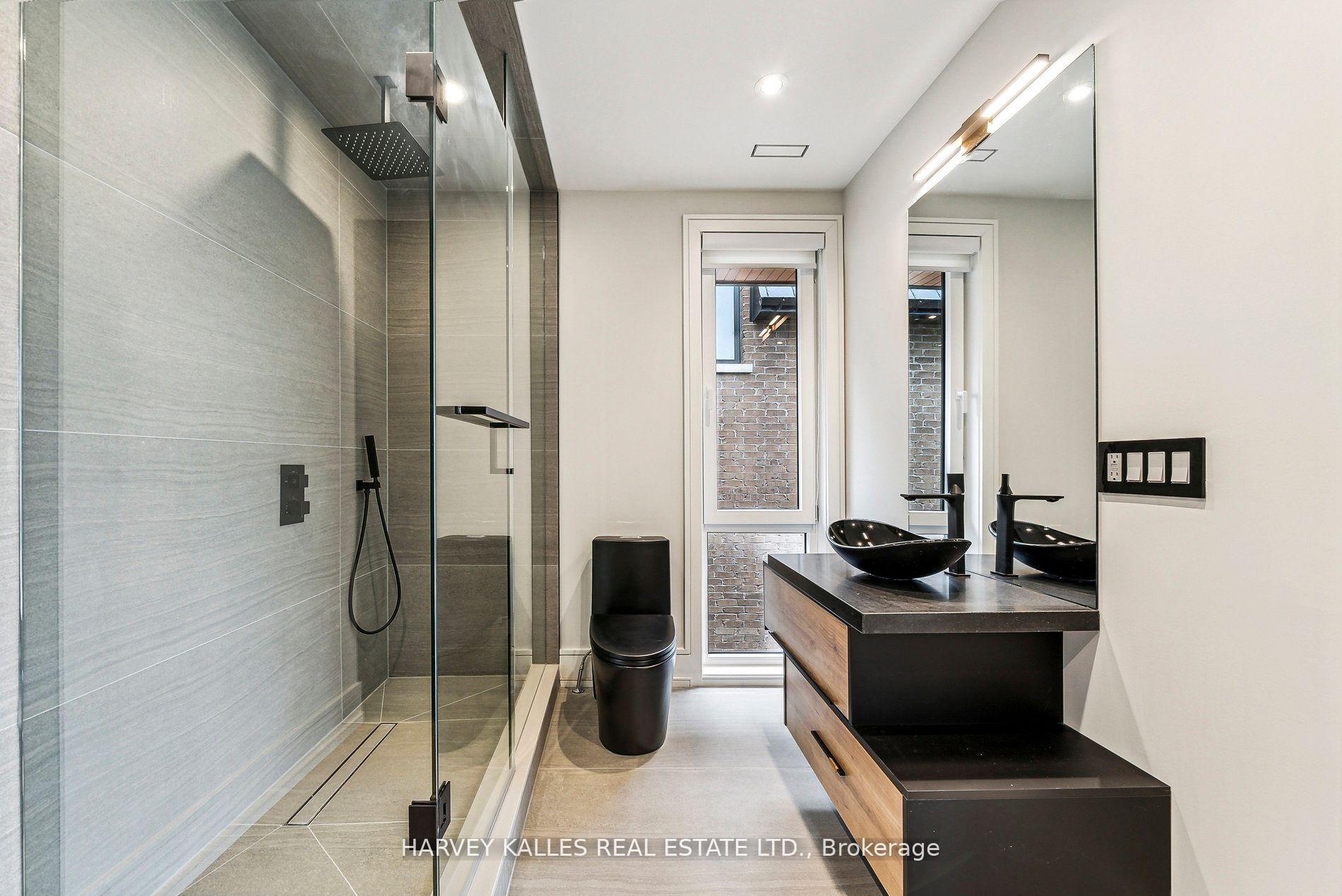 Photo 24 of 139 Newton Drive, North York, Willowdale East — HOMEH