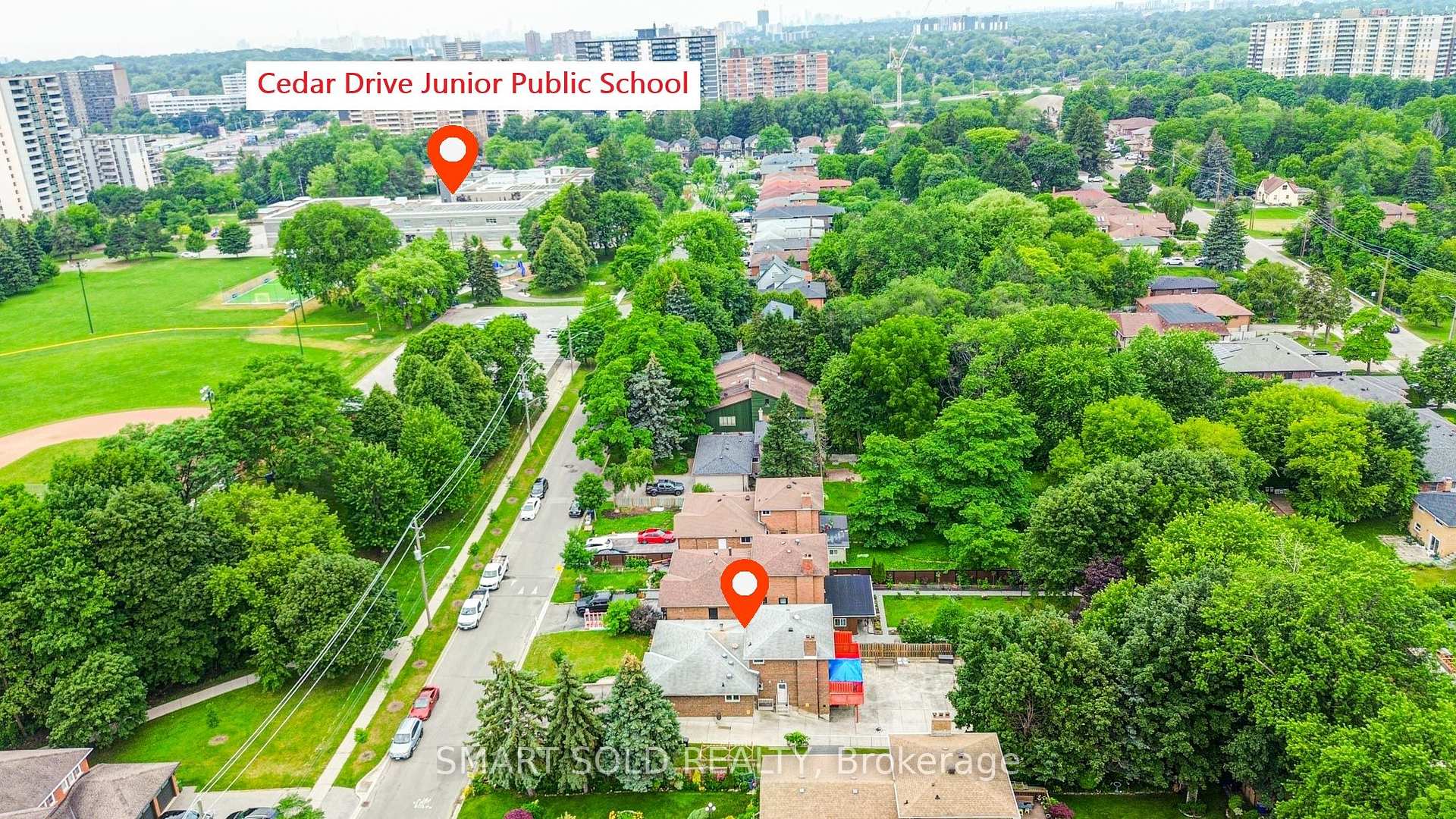 Photo 8 of 56 Gatesview Avenue, Scarborough, Scarborough Village — HOMEH