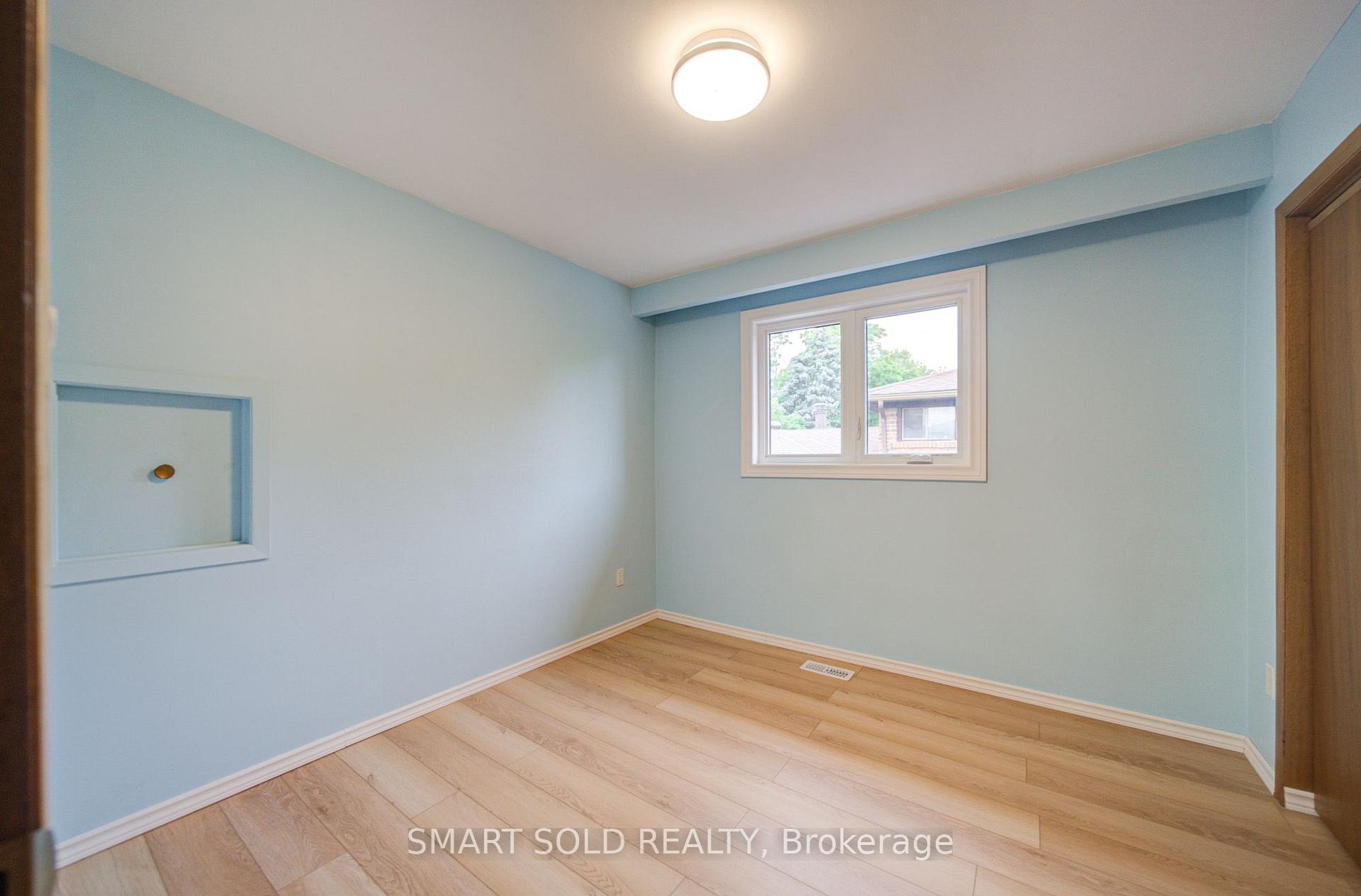 Photo 25 of 56 Gatesview Avenue, Scarborough, Scarborough Village — HOMEH