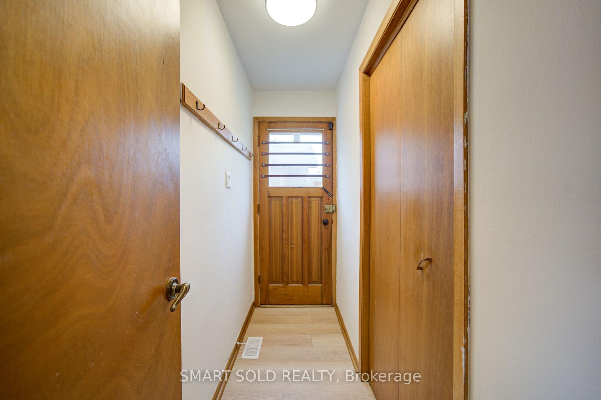Photo 31 of 56 Gatesview Avenue, Scarborough, Scarborough Village — HOMEH
