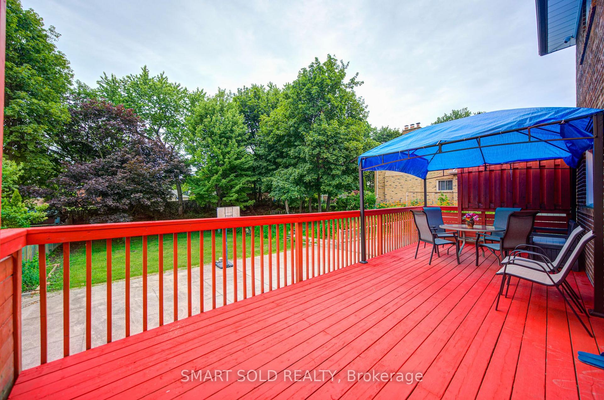 Photo 36 of 56 Gatesview Avenue, Scarborough, Scarborough Village — HOMEH