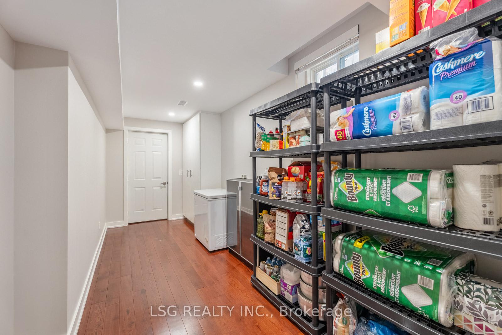 Photo 37 of 101 Dariole Drive, Richmond Hill, Rural Richmond Hill — HOMEH