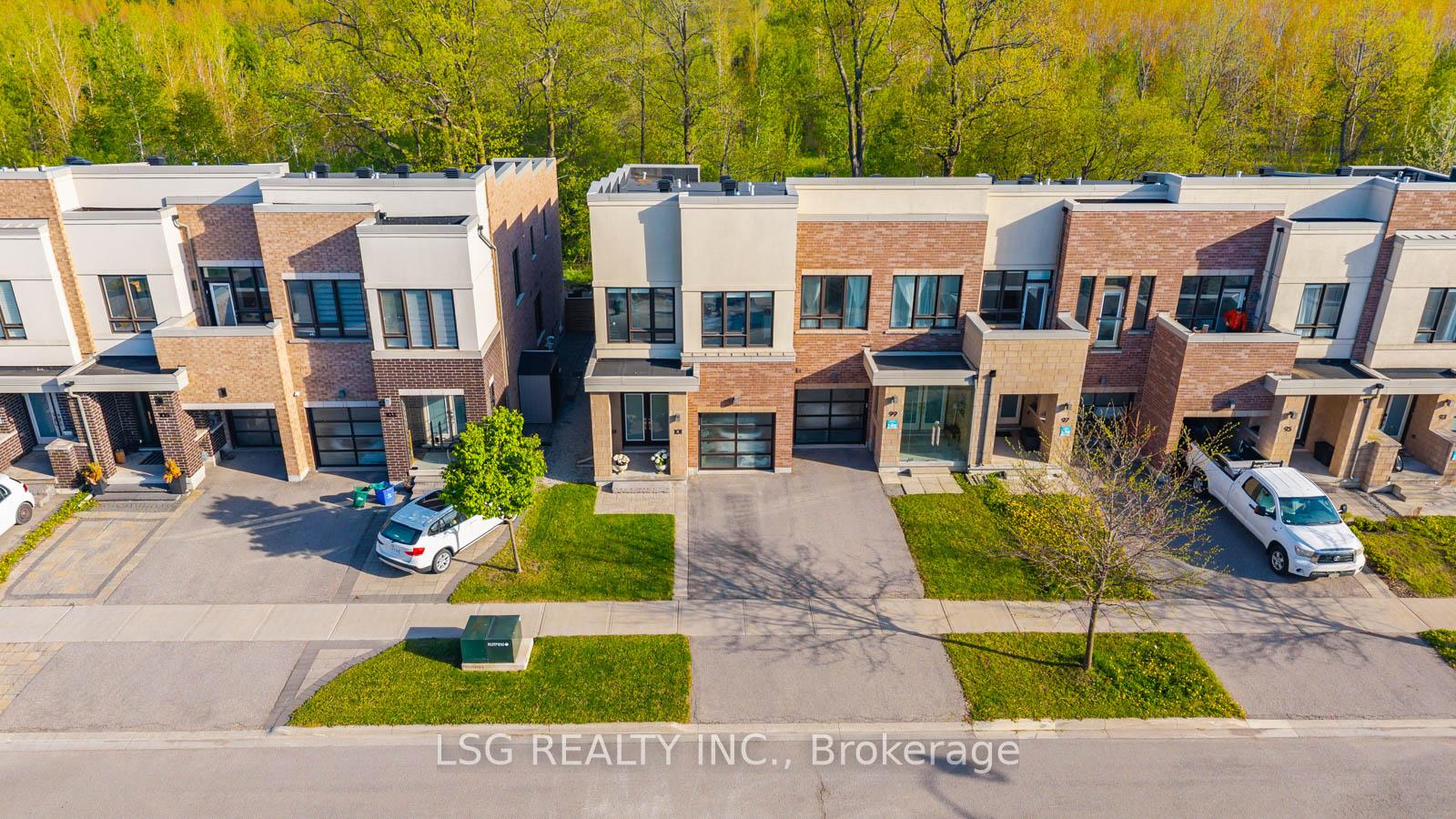 Photo 45 of 101 Dariole Drive, Richmond Hill, Rural Richmond Hill — HOMEH