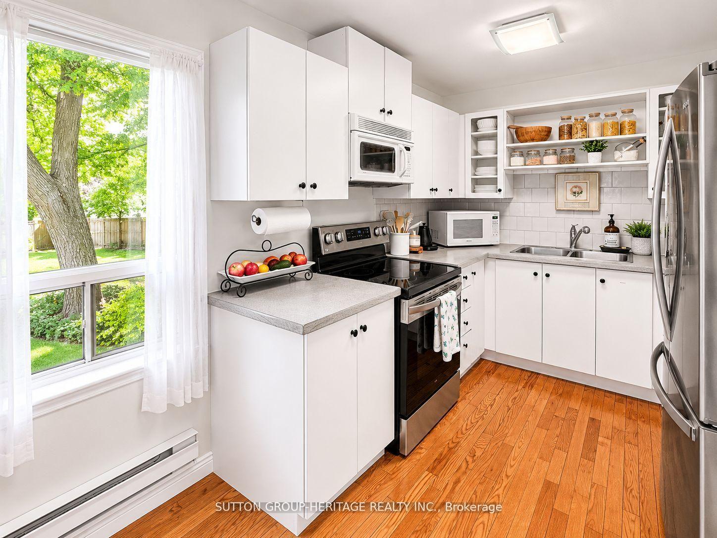 Photo 4 of 124 Wales Avenue, Markham, Old Markham Village — HOMEH