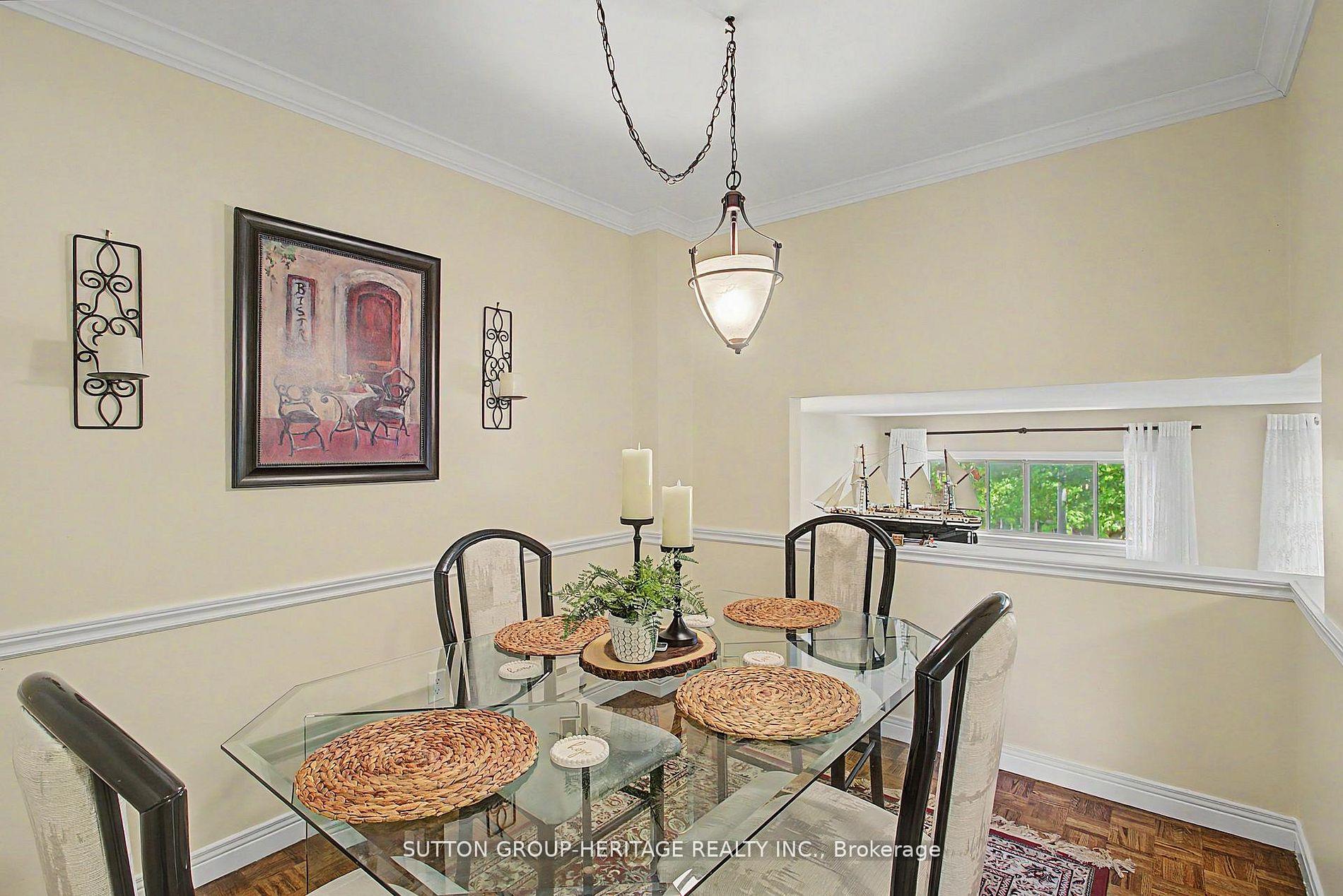 Photo 2 of 124 Wales Avenue, Markham, Old Markham Village — HOMEH