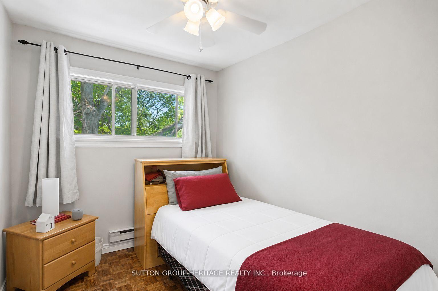 Photo 8 of 124 Wales Avenue, Markham, Old Markham Village — HOMEH