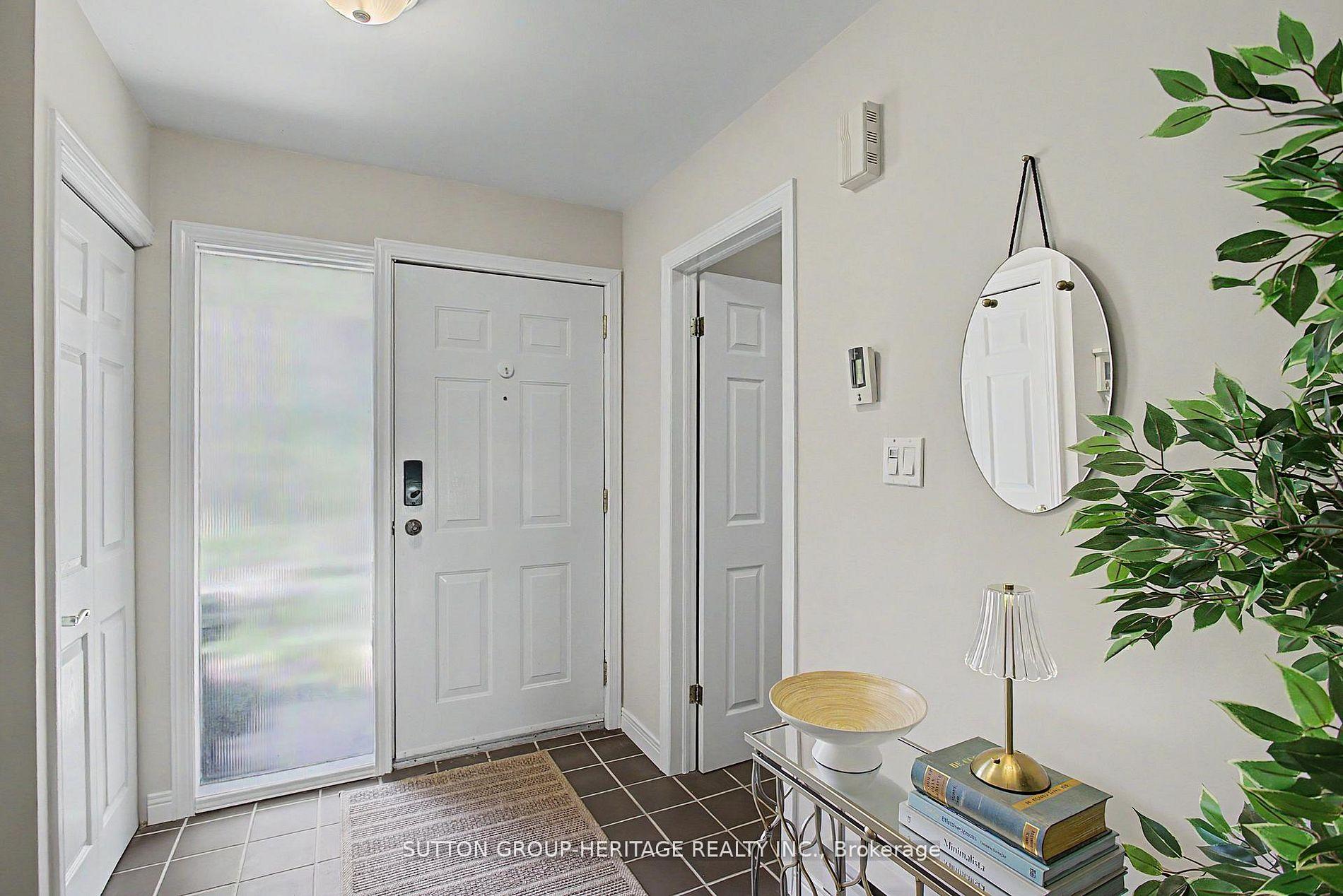 Photo 14 of 124 Wales Avenue, Markham, Old Markham Village — HOMEH