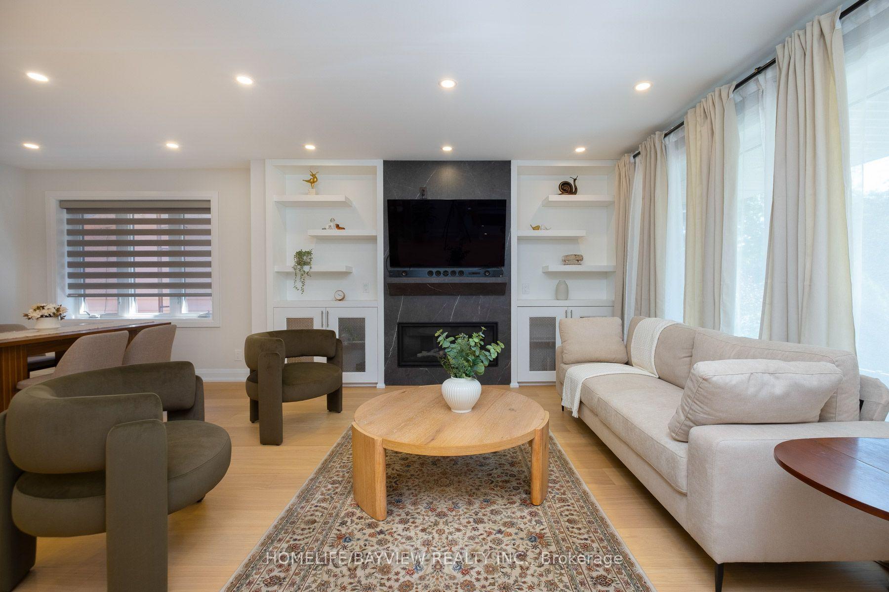 Photo 5 of 164 Steeles Avenue E, Markham, Grandview — HOMEH