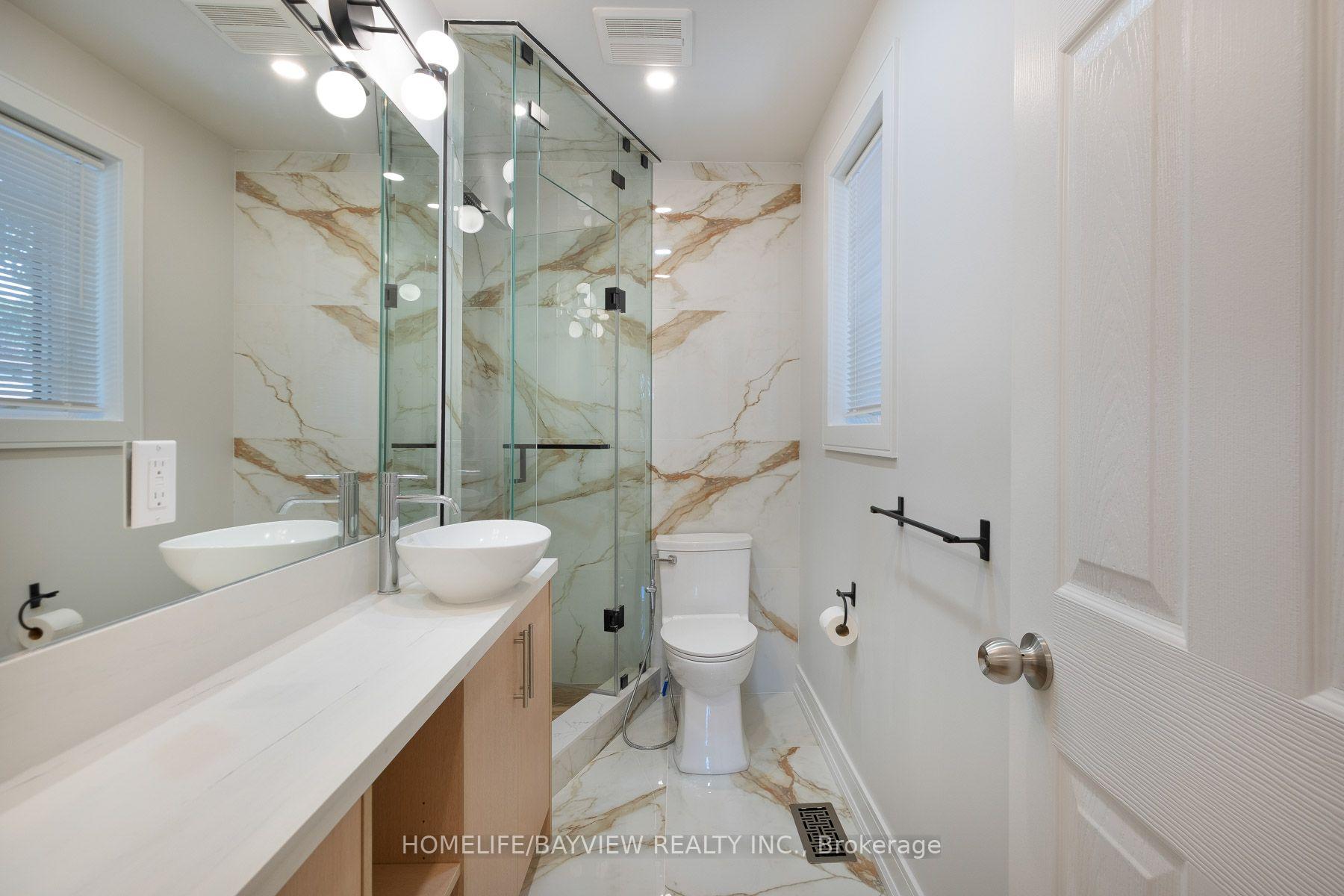 Photo 41 of 164 Steeles Avenue E, Markham, Grandview — HOMEH