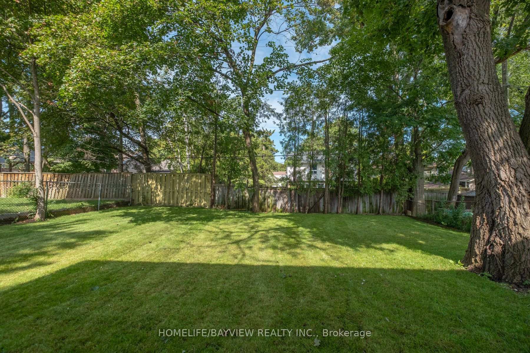 Photo 58 of 164 Steeles Avenue E, Markham, Grandview — HOMEH