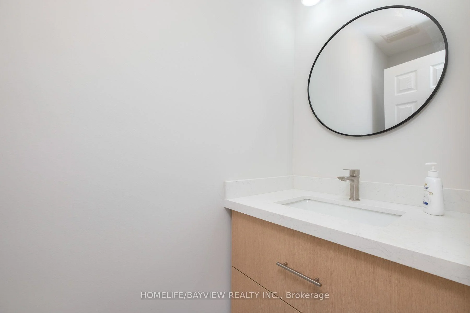 Photo 21 of 164 Steeles Avenue E, Markham, Grandview — HOMEH