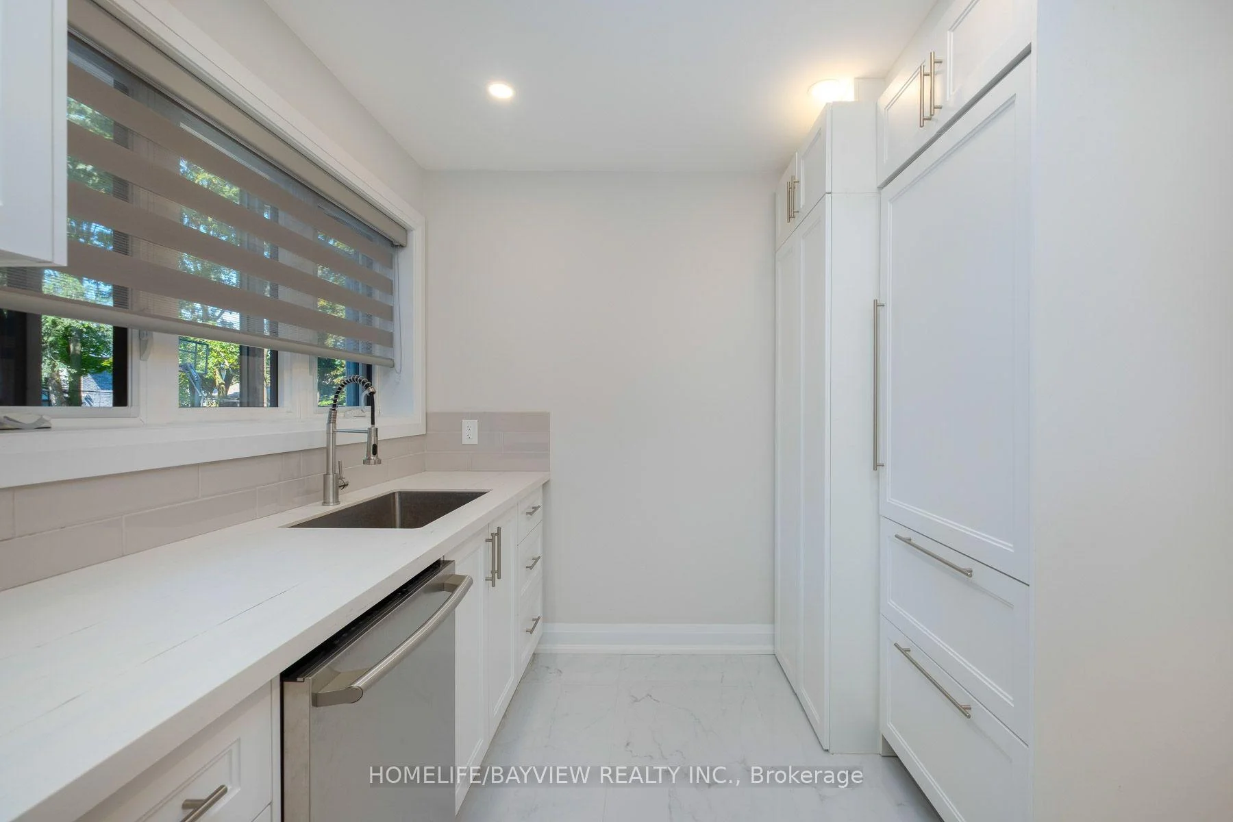 Photo 35 of 164 Steeles Avenue E, Markham, Grandview — HOMEH