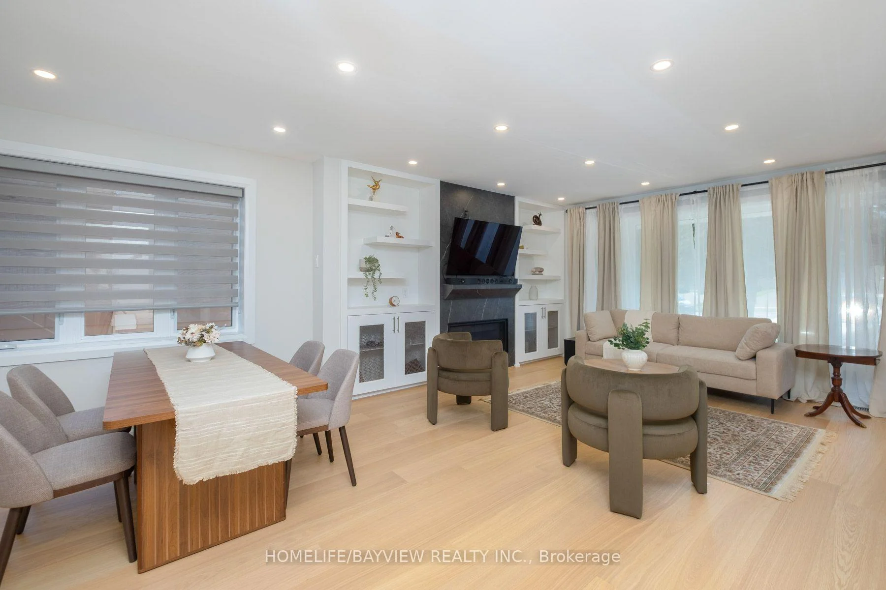 Photo 37 of 164 Steeles Avenue E, Markham, Grandview — HOMEH