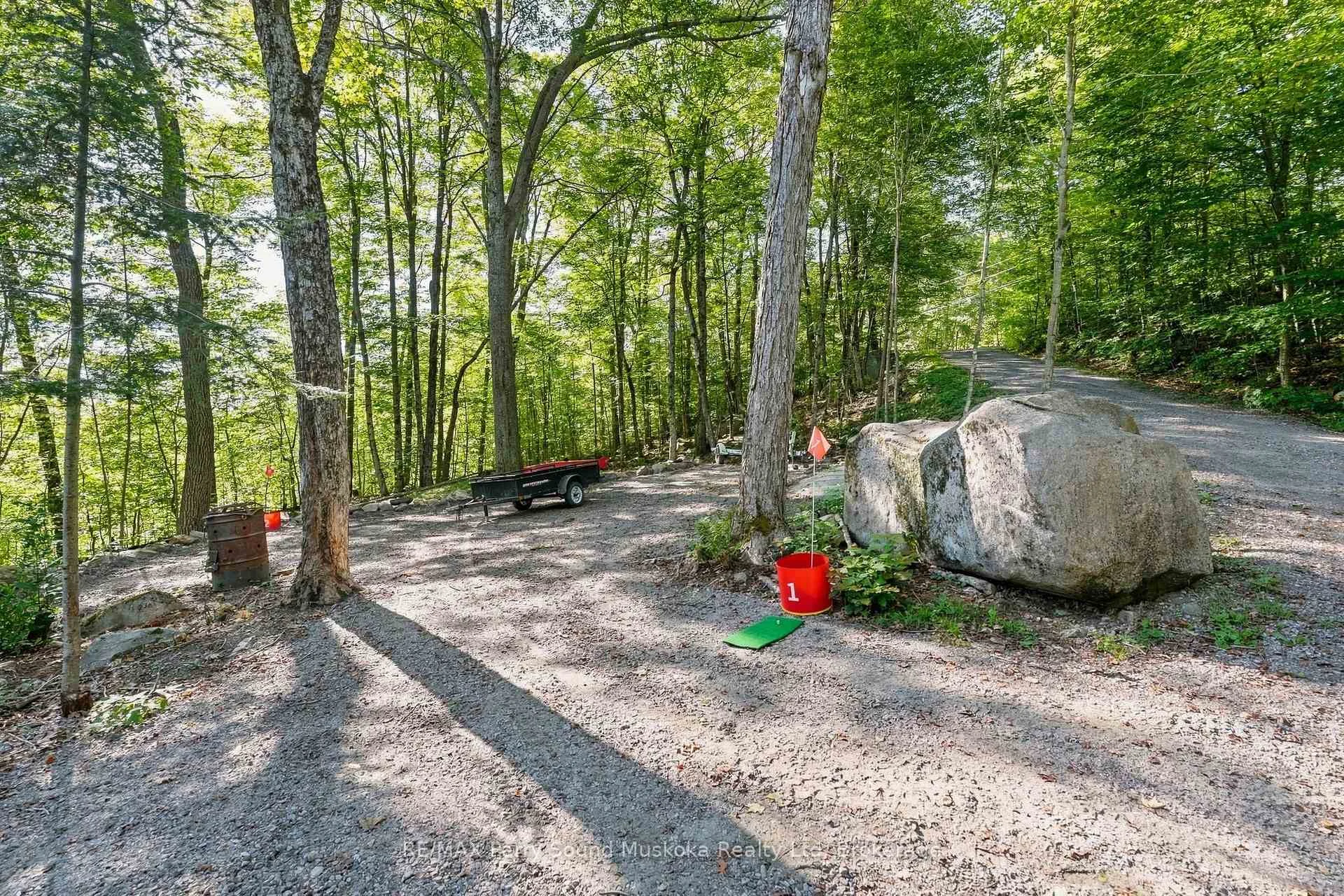 Photo 8 of 621 Deer Run Road, Magnetawan — HOMEH