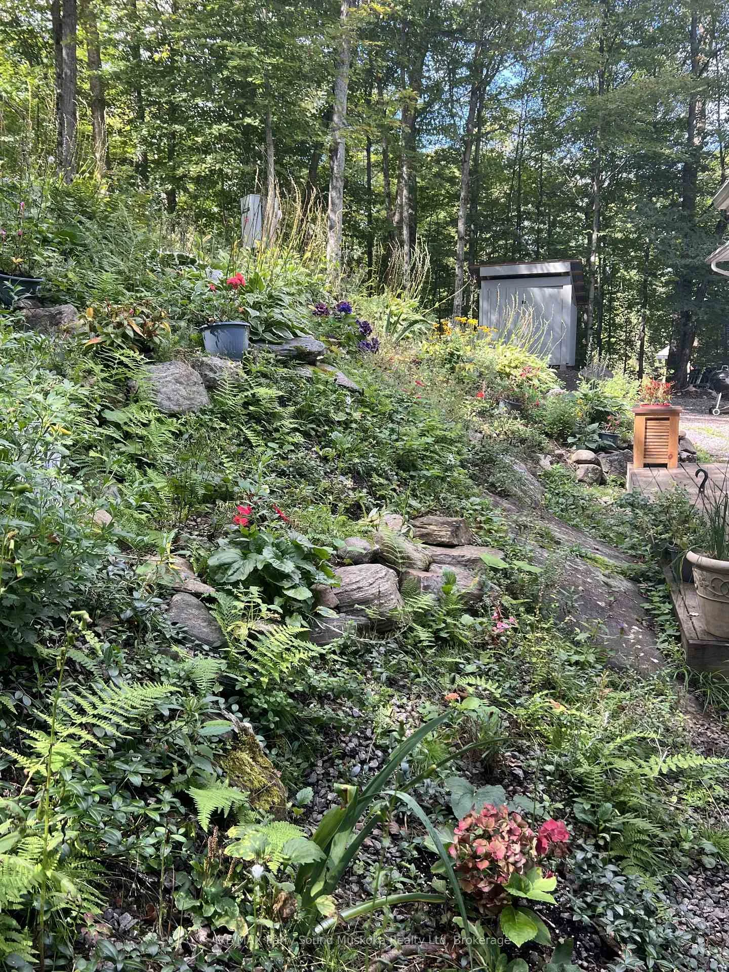 Photo 46 of 621 Deer Run Road, Magnetawan — HOMEH