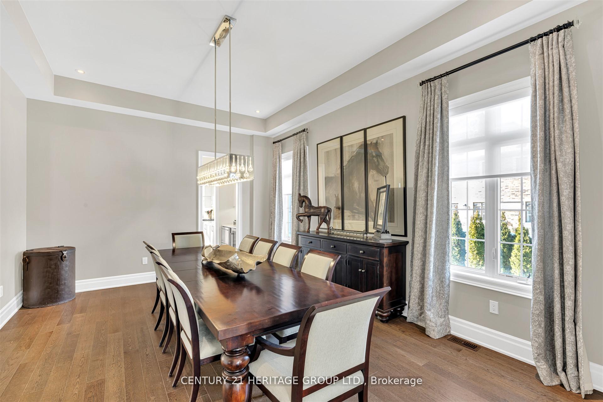 Photo 30 of 43 Sir Henry Court, King, King City — HOMEH