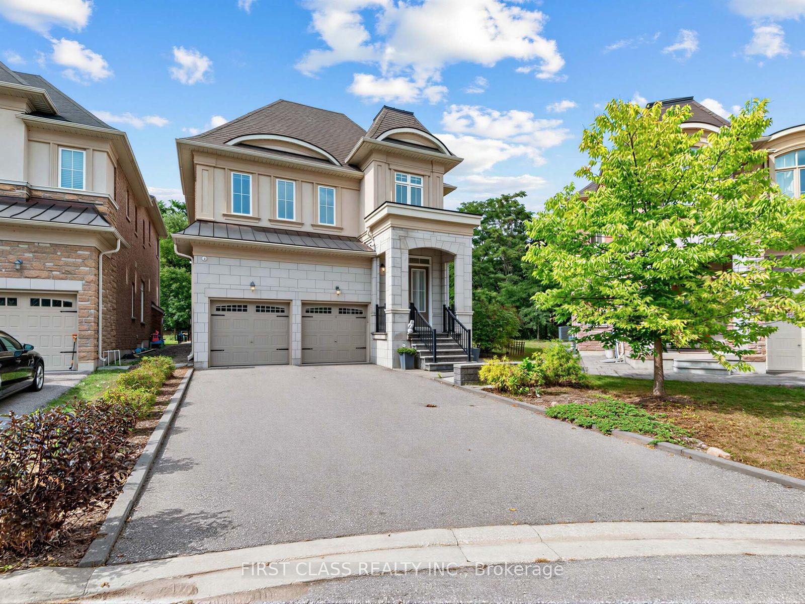 Photo 2 of 16 Macdonald Court, Richmond Hill, Oak Ridges Lake Wilcox — HOMEH