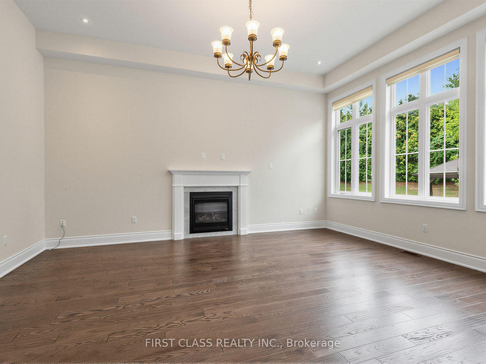Photo 20 of 16 Macdonald Court, Richmond Hill, Oak Ridges Lake Wilcox — HOMEH