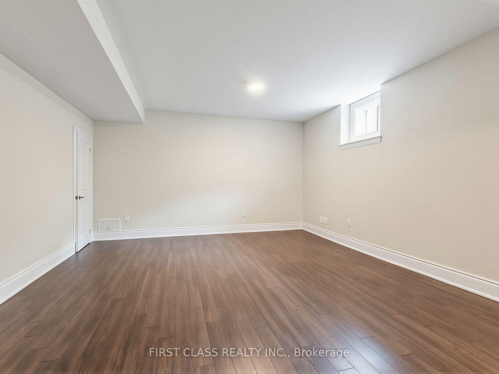 Photo 41 of 16 Macdonald Court, Richmond Hill, Oak Ridges Lake Wilcox — HOMEH