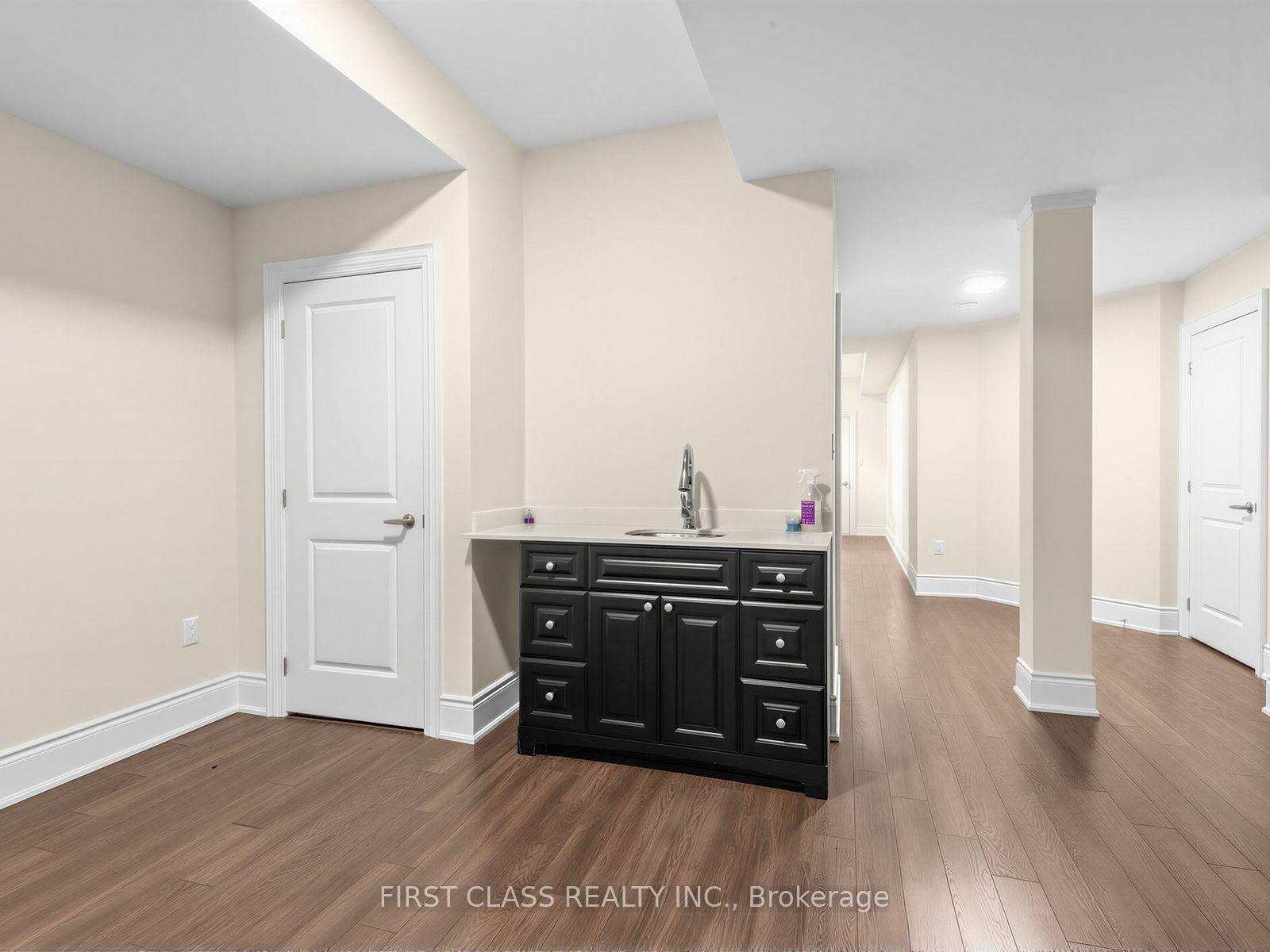 Photo 43 of 16 Macdonald Court, Richmond Hill, Oak Ridges Lake Wilcox — HOMEH