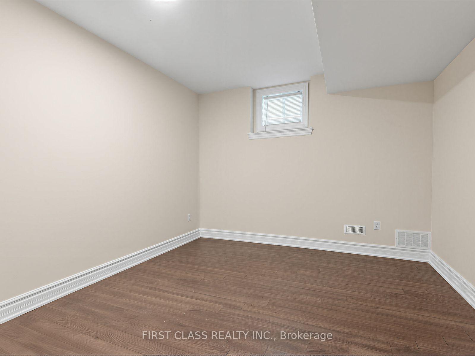 Photo 46 of 16 Macdonald Court, Richmond Hill, Oak Ridges Lake Wilcox — HOMEH