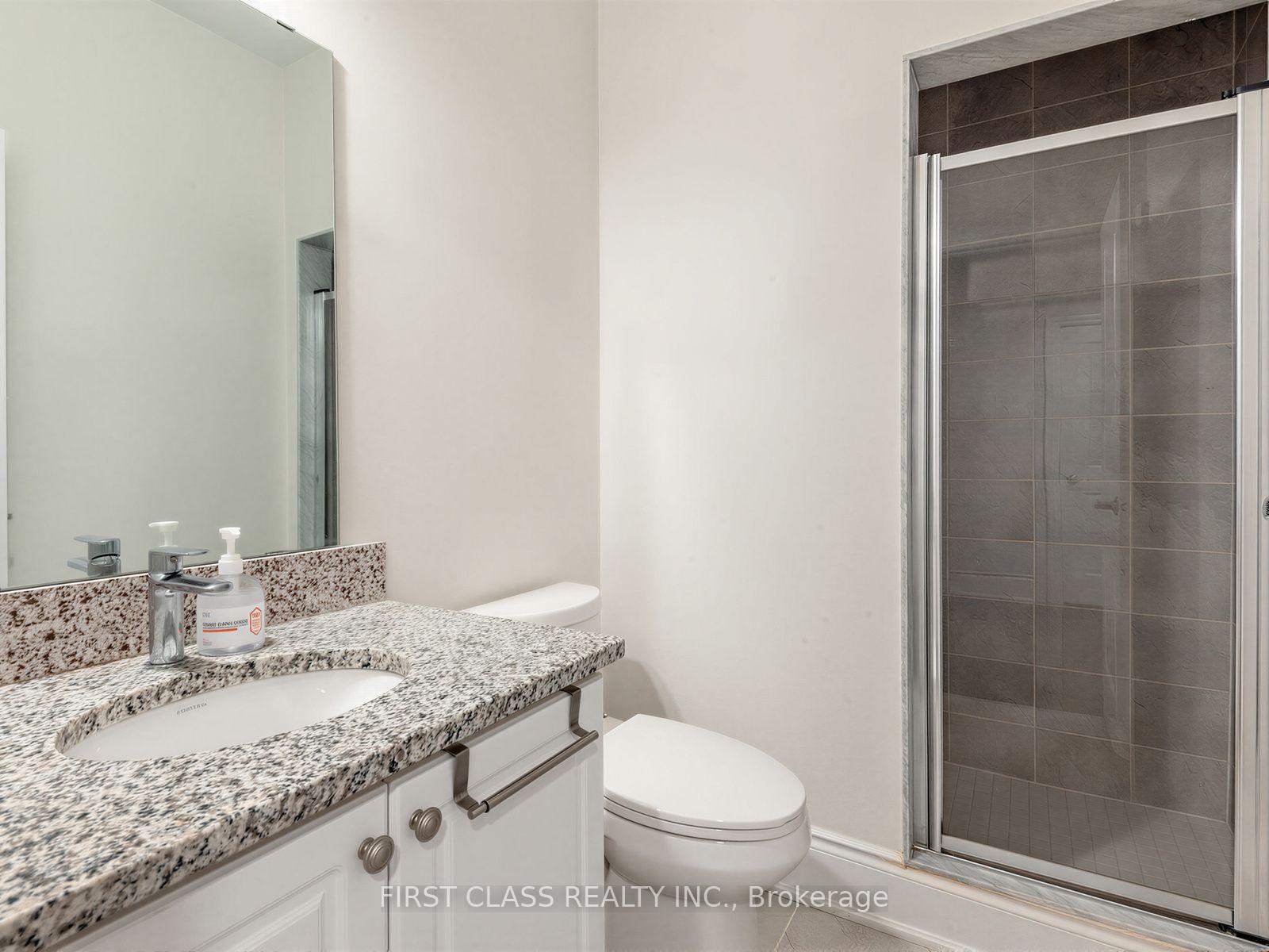 Photo 47 of 16 Macdonald Court, Richmond Hill, Oak Ridges Lake Wilcox — HOMEH