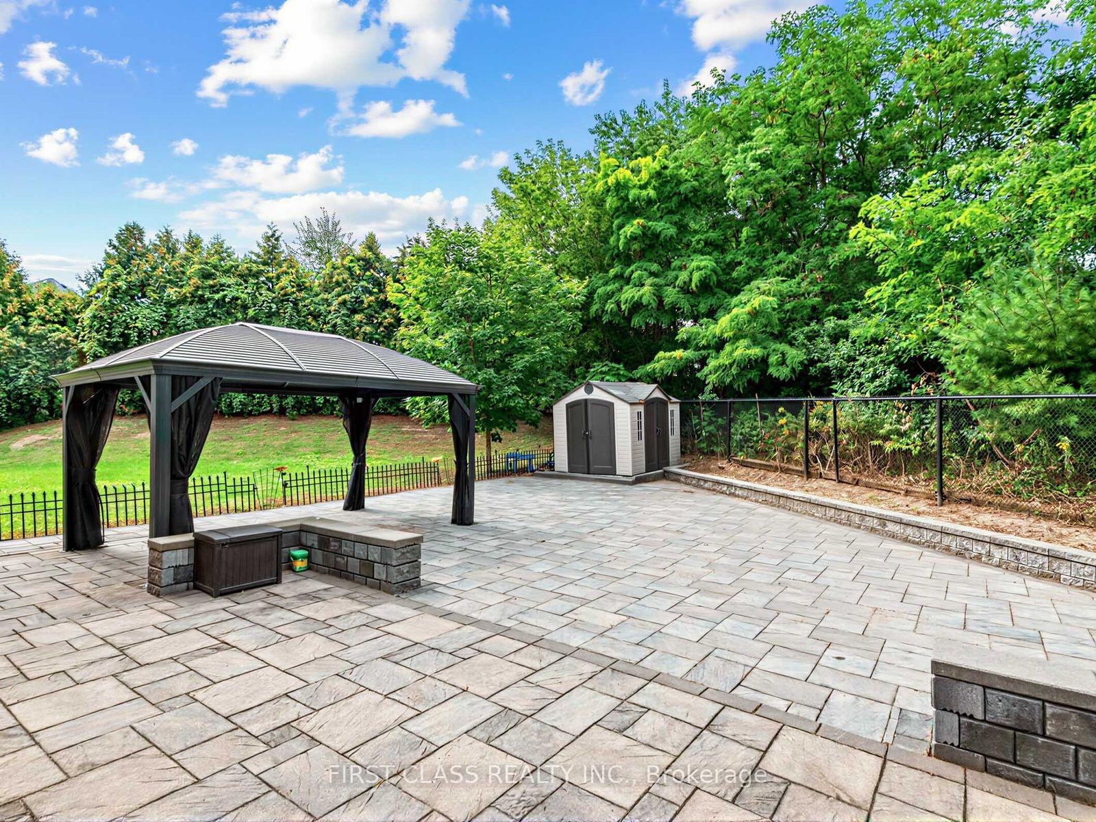 Photo 48 of 16 Macdonald Court, Richmond Hill, Oak Ridges Lake Wilcox — HOMEH