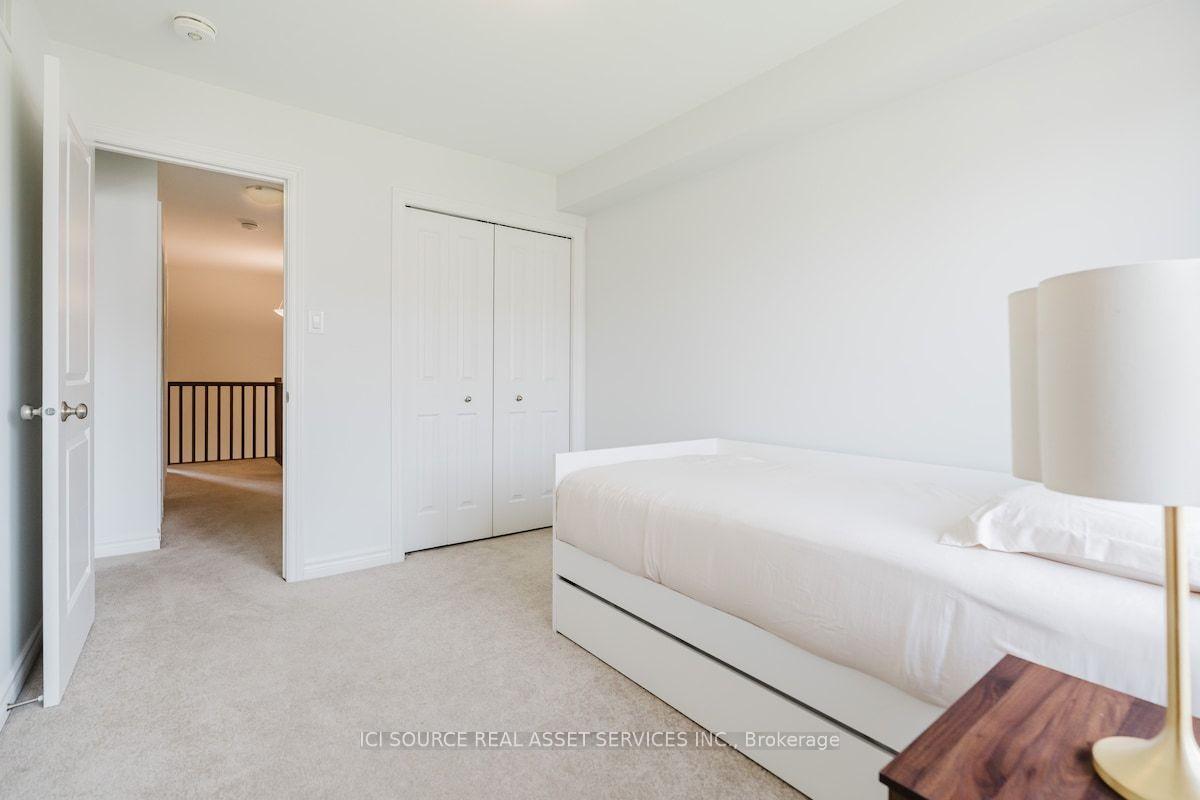 Photo 2 of 674 Capricorn Circle, Ottawa, Riverside South/Gloucester Glen — HOMEH