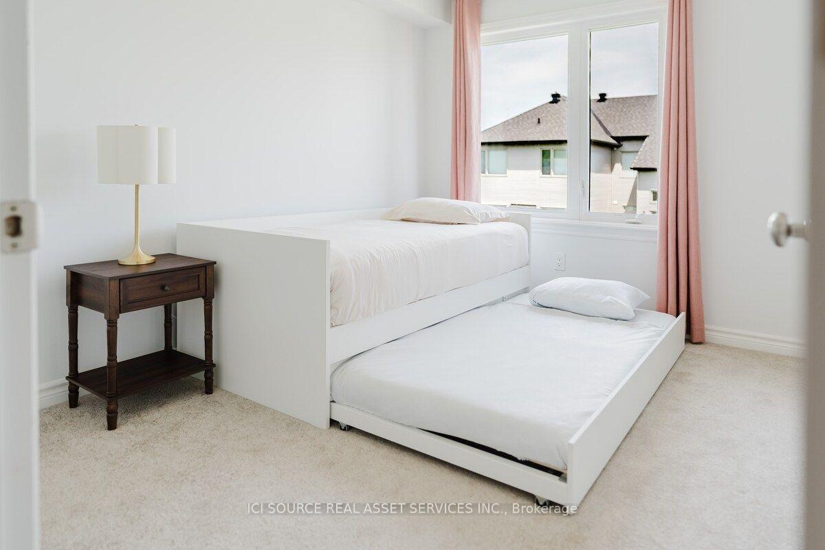 Photo 4 of 674 Capricorn Circle, Ottawa, Riverside South/Gloucester Glen — HOMEH