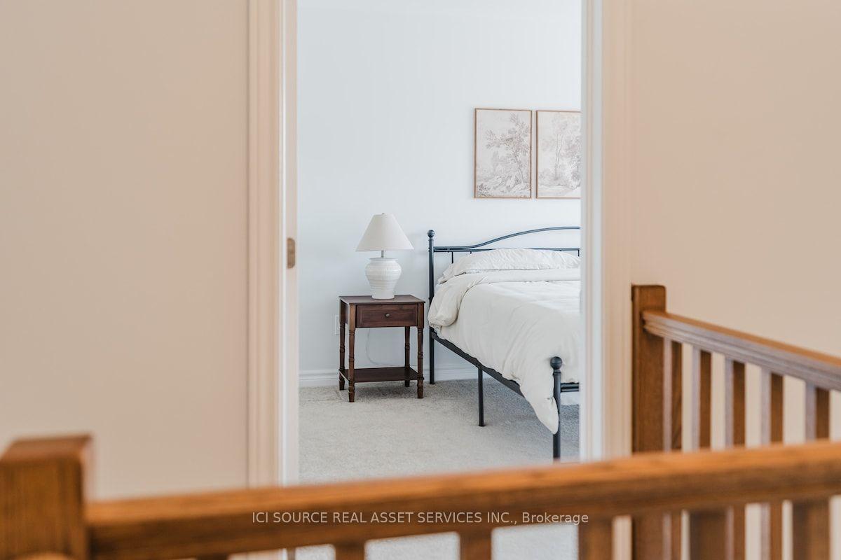 Photo 13 of 674 Capricorn Circle, Ottawa, Riverside South/Gloucester Glen — HOMEH