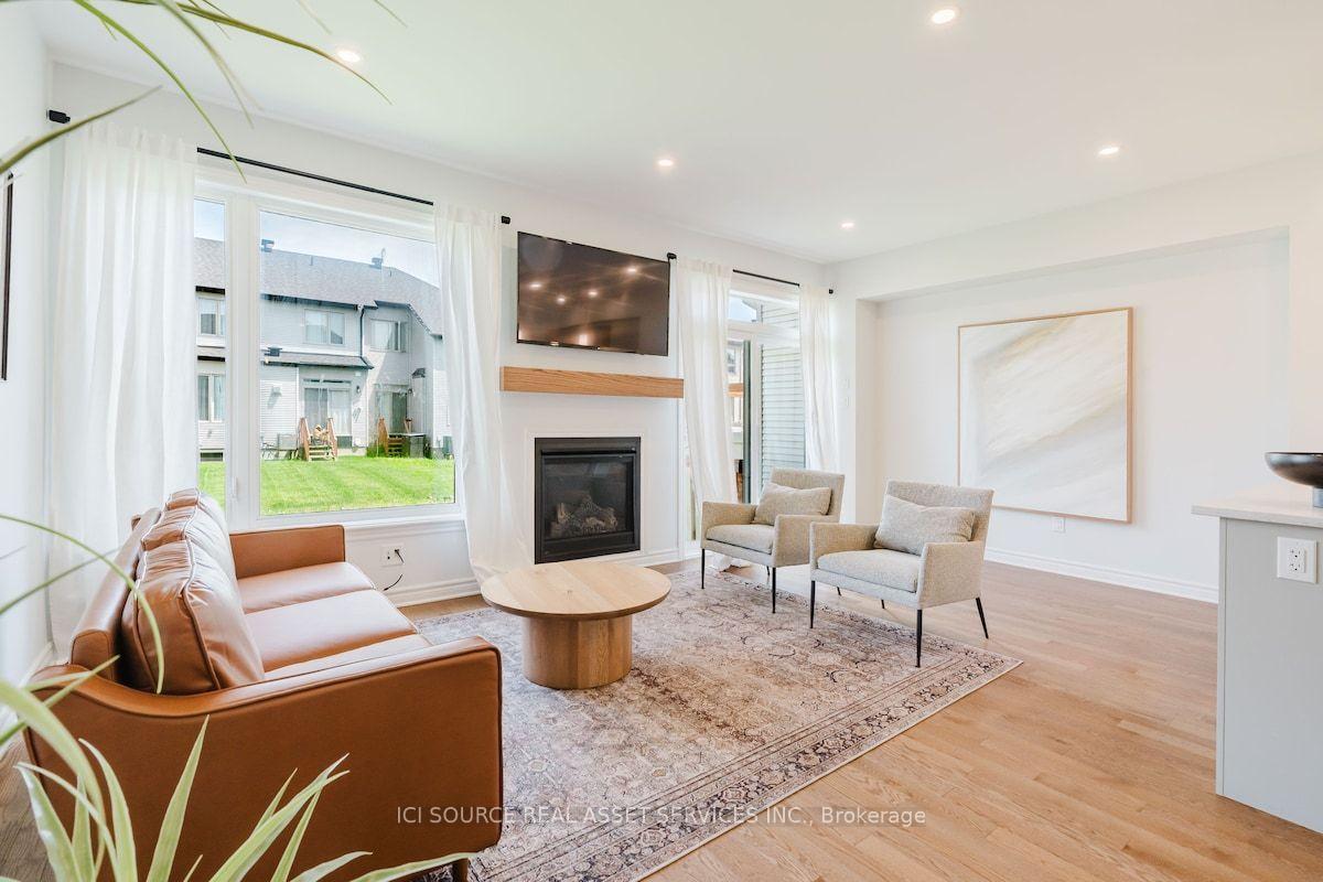 Photo 15 of 674 Capricorn Circle, Ottawa, Riverside South/Gloucester Glen — HOMEH