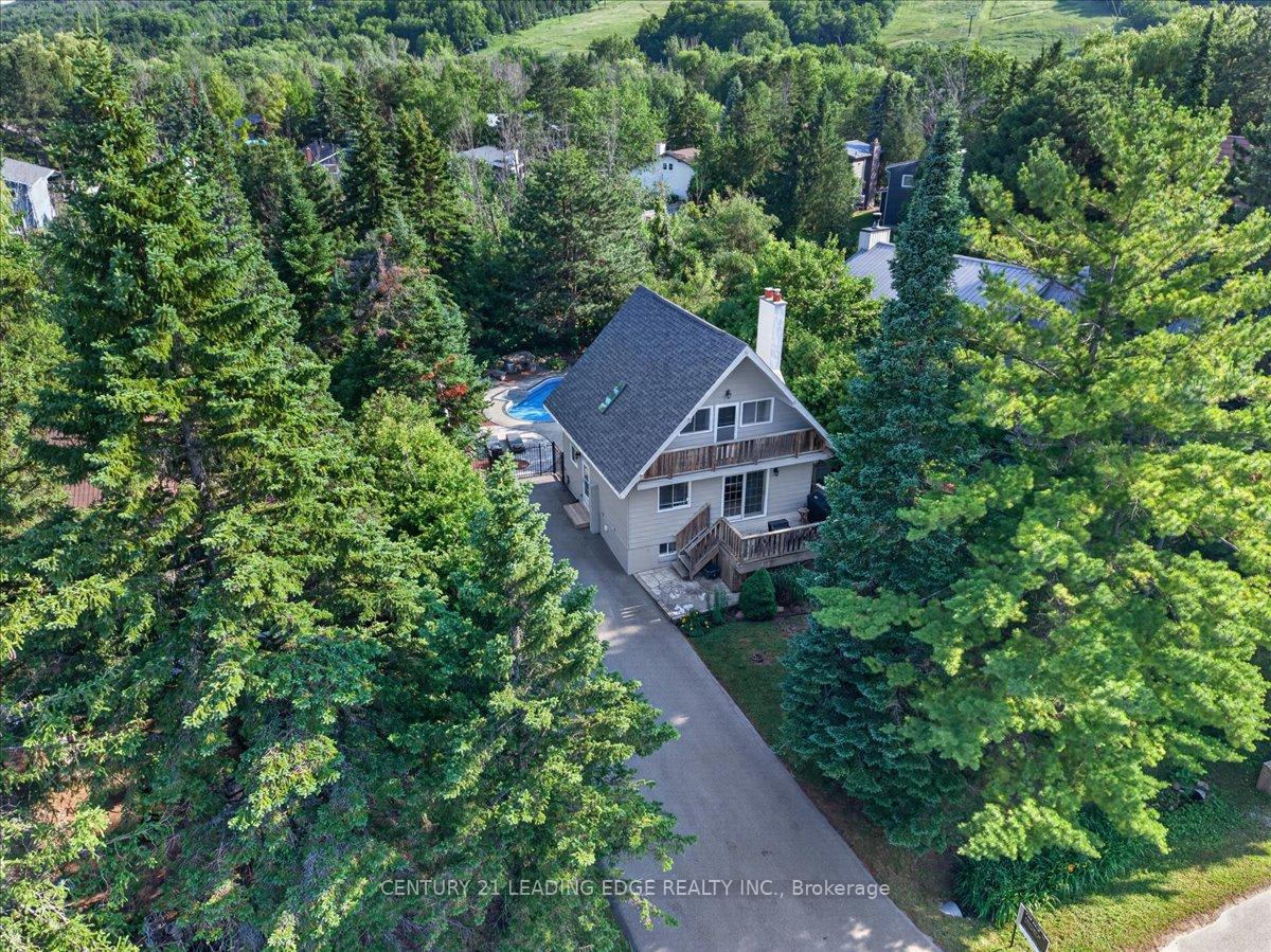 Photo 9 of 143 Campbell Crescent, Blue Mountains — HOMEH