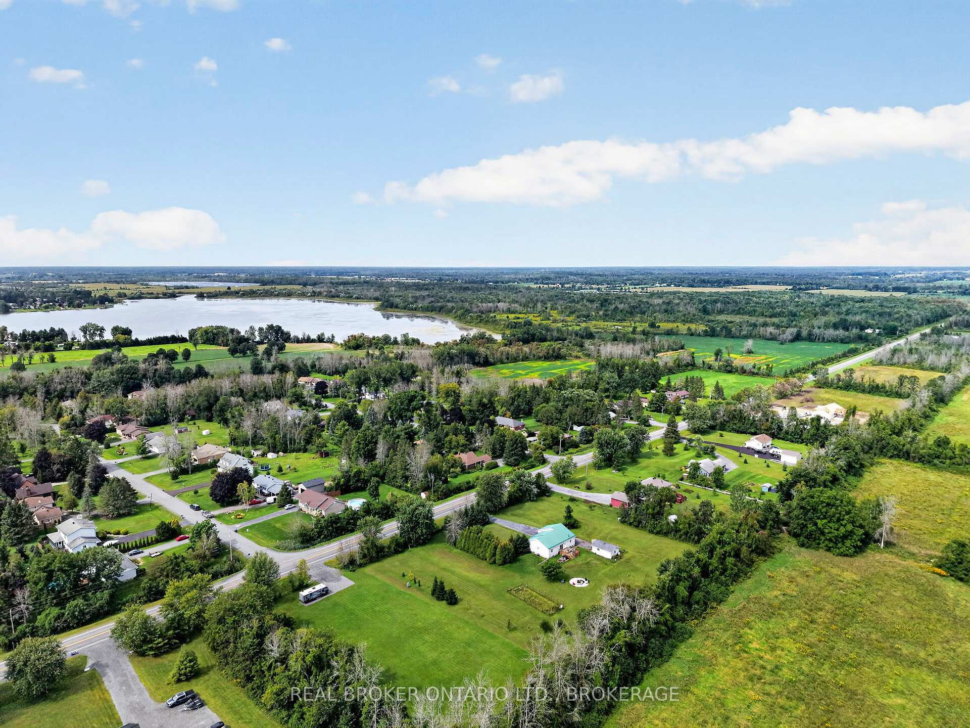 Photo 25 of 4 Loyalist Crescent, South Stormont, Ingleside — HOMEH