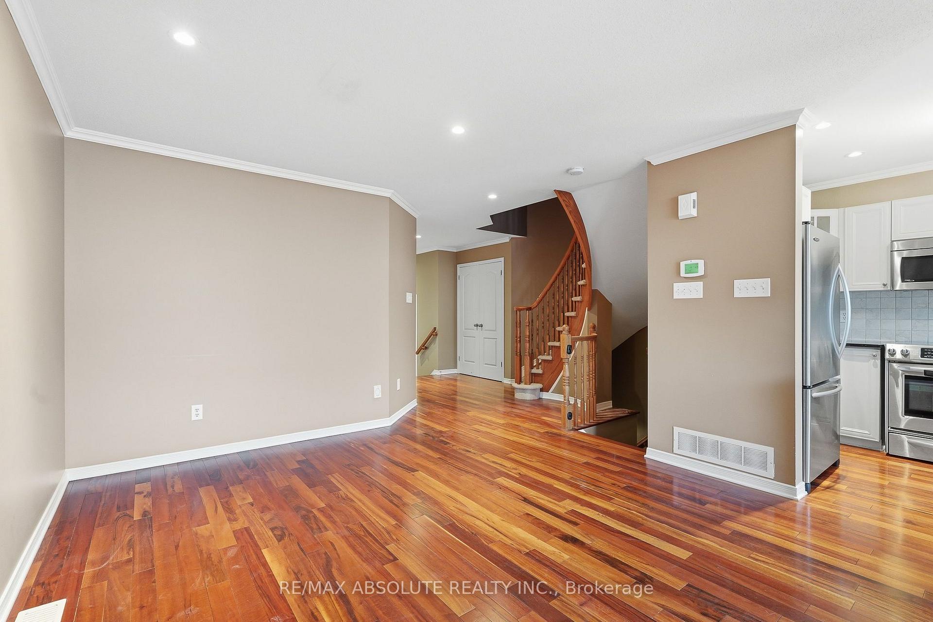 Photo 7 of 399 Statewood Drive, Ottawa, Kanata - Morgan's Grant/South March — HOMEH