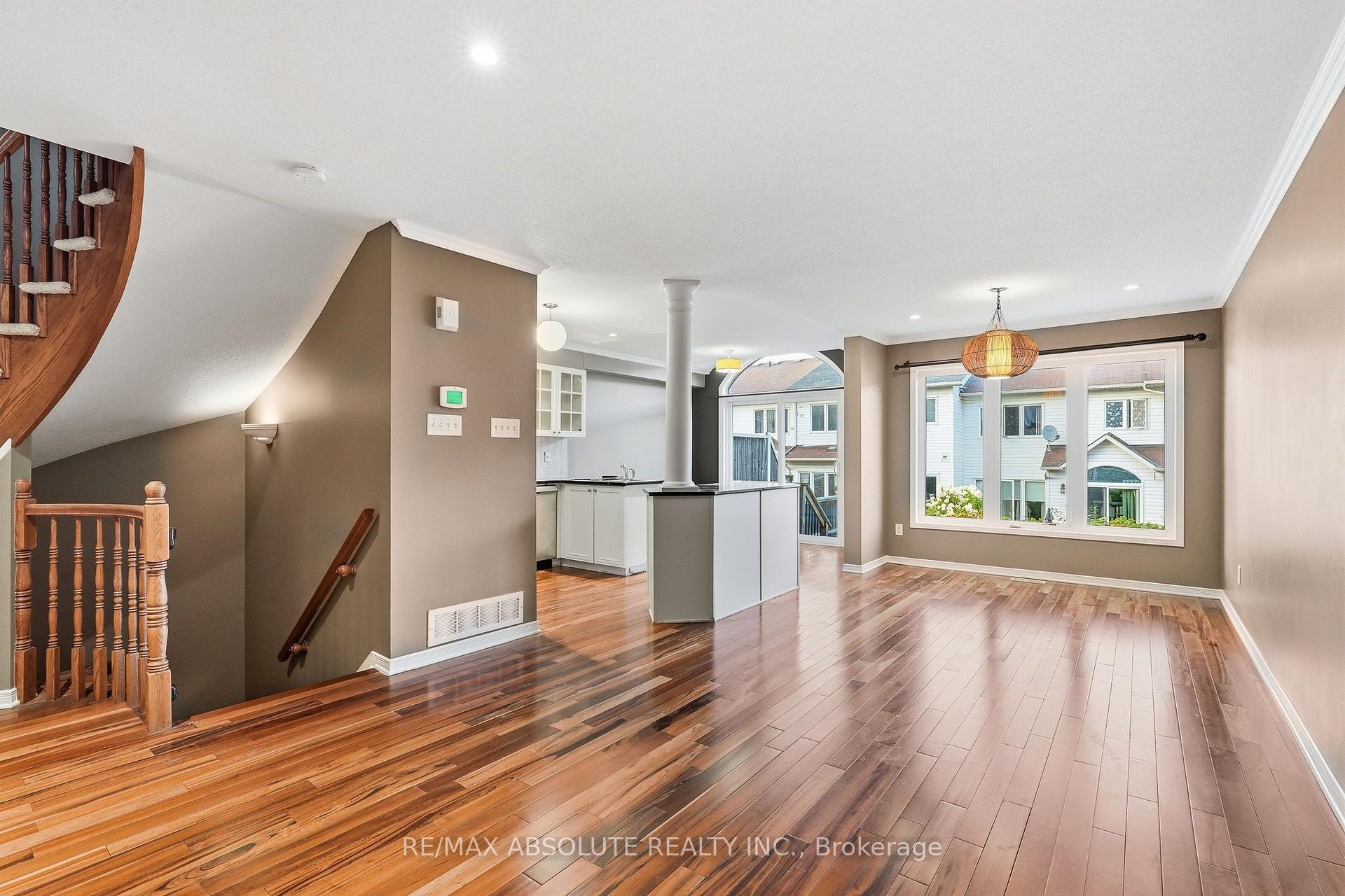Photo 8 of 399 Statewood Drive, Ottawa, Kanata - Morgan's Grant/South March — HOMEH