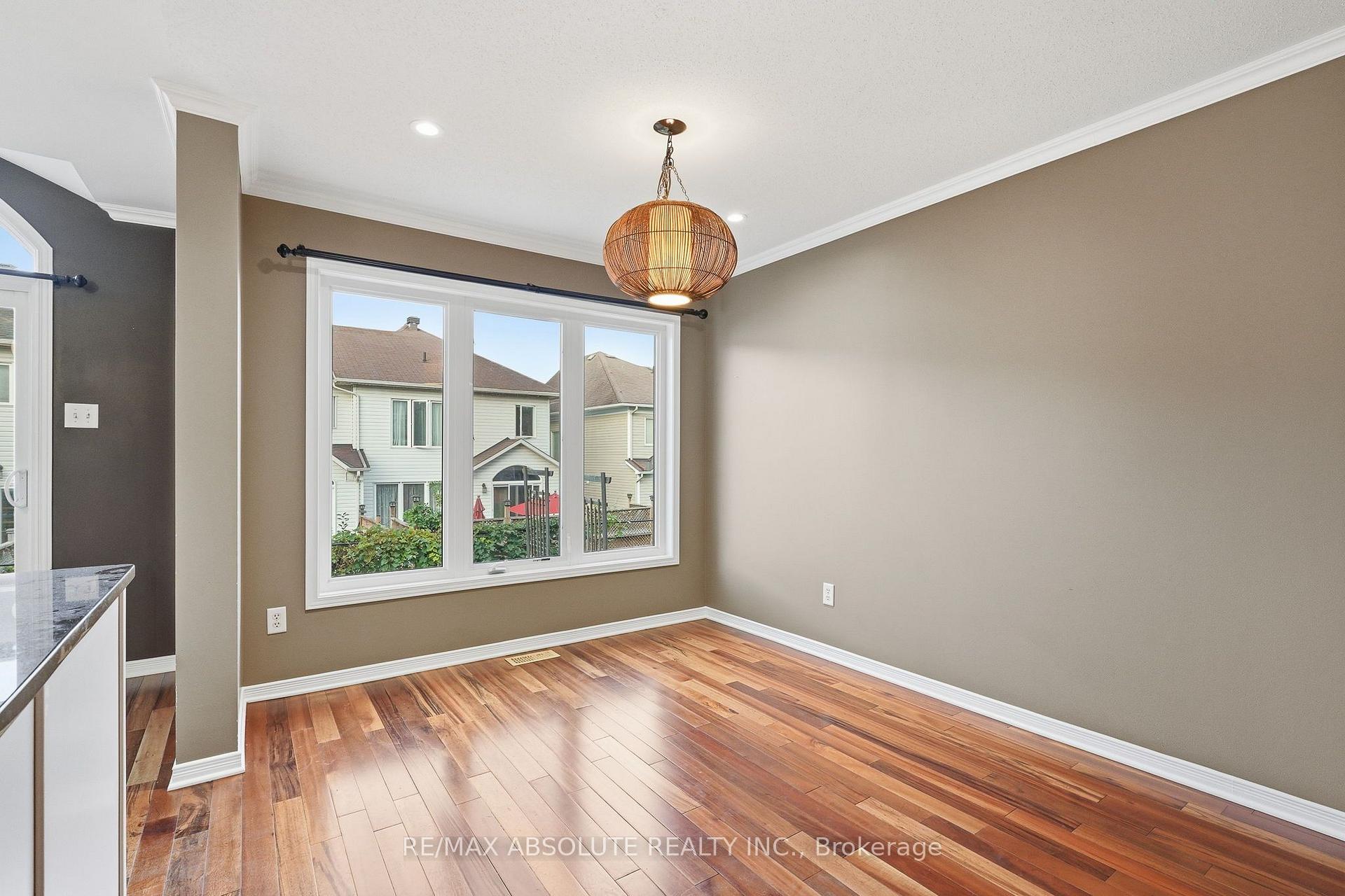 Photo 9 of 399 Statewood Drive, Ottawa, Kanata - Morgan's Grant/South March — HOMEH
