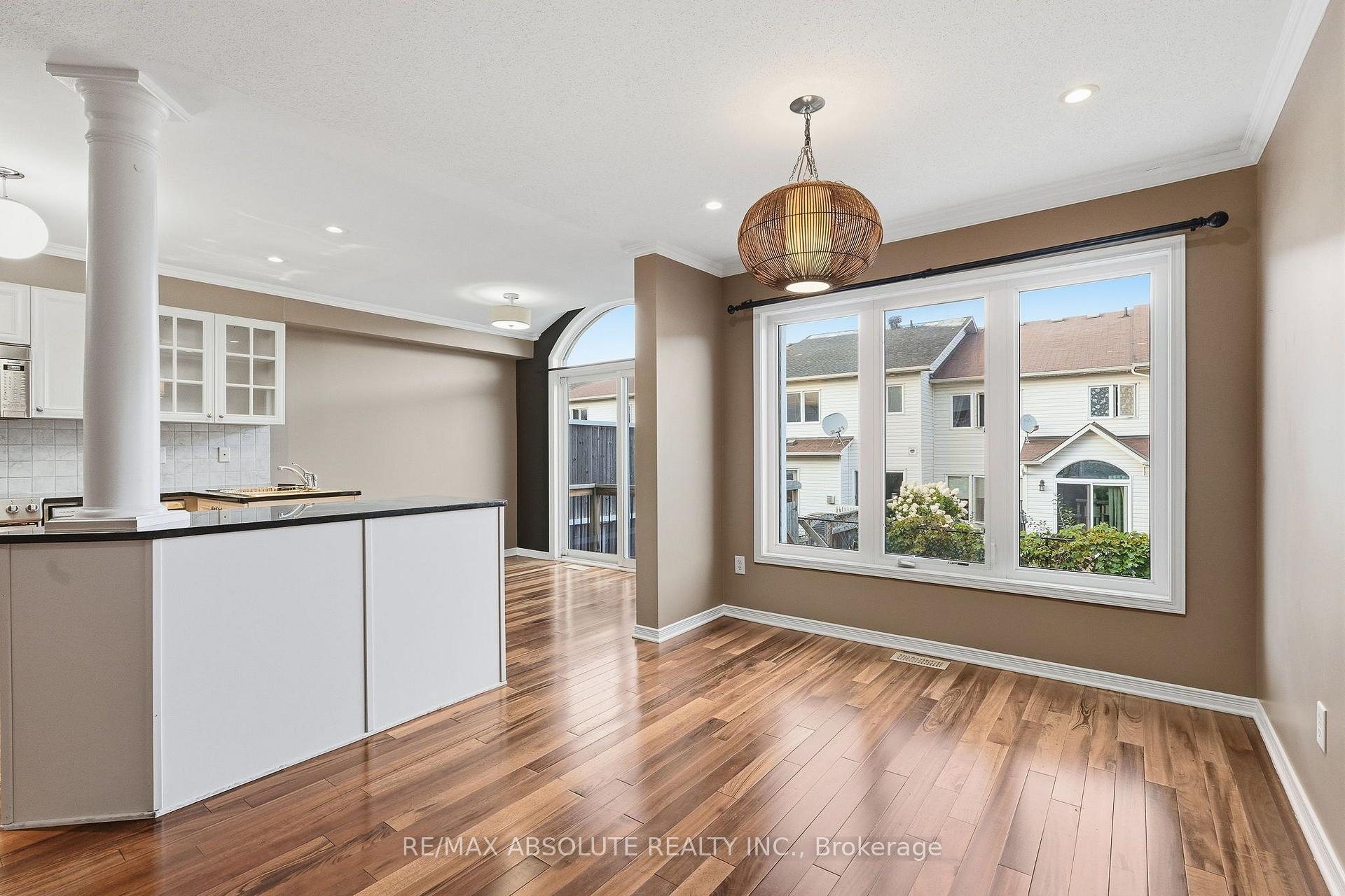 Photo 10 of 399 Statewood Drive, Ottawa, Kanata - Morgan's Grant/South March — HOMEH