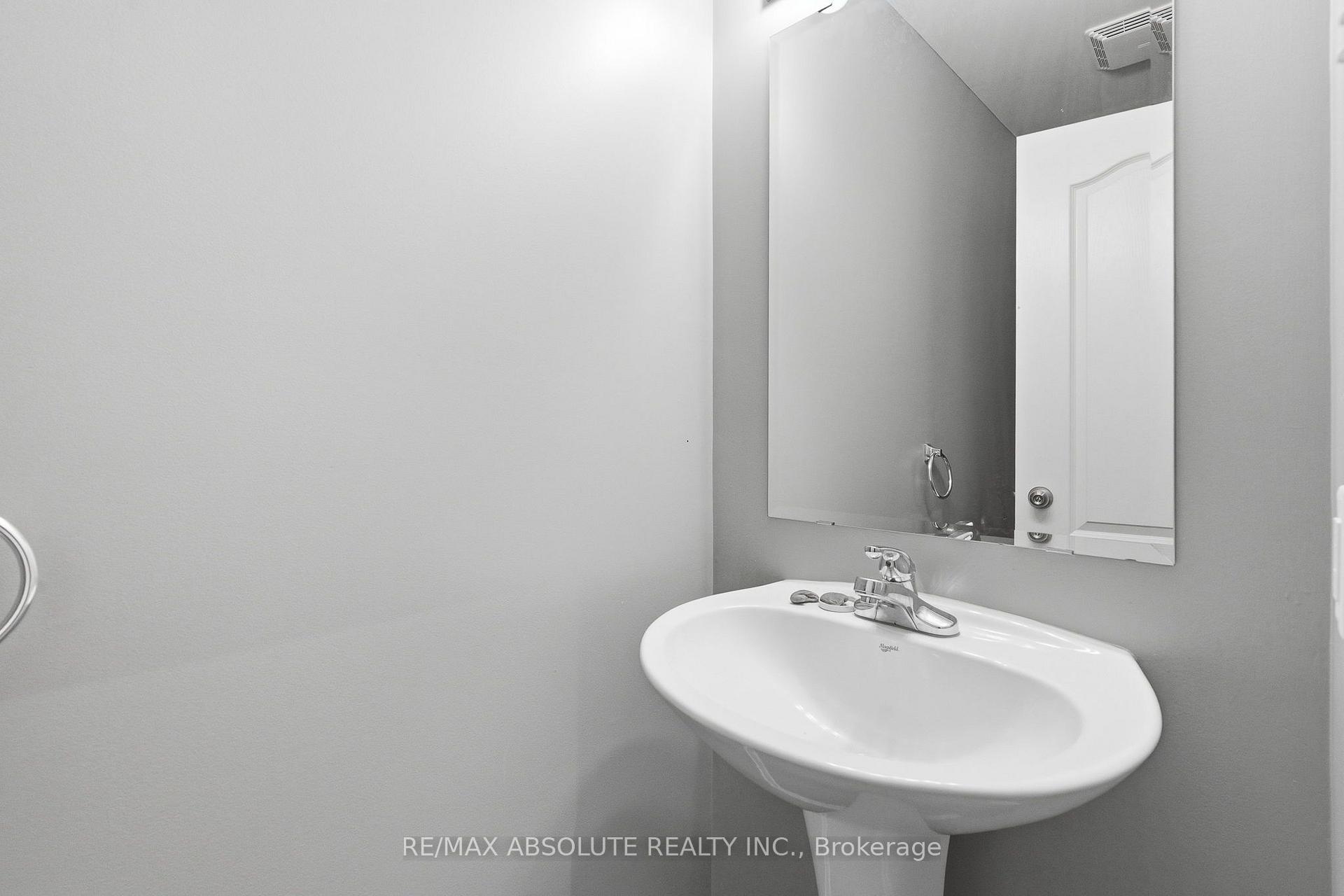 Photo 18 of 399 Statewood Drive, Ottawa, Kanata - Morgan's Grant/South March — HOMEH