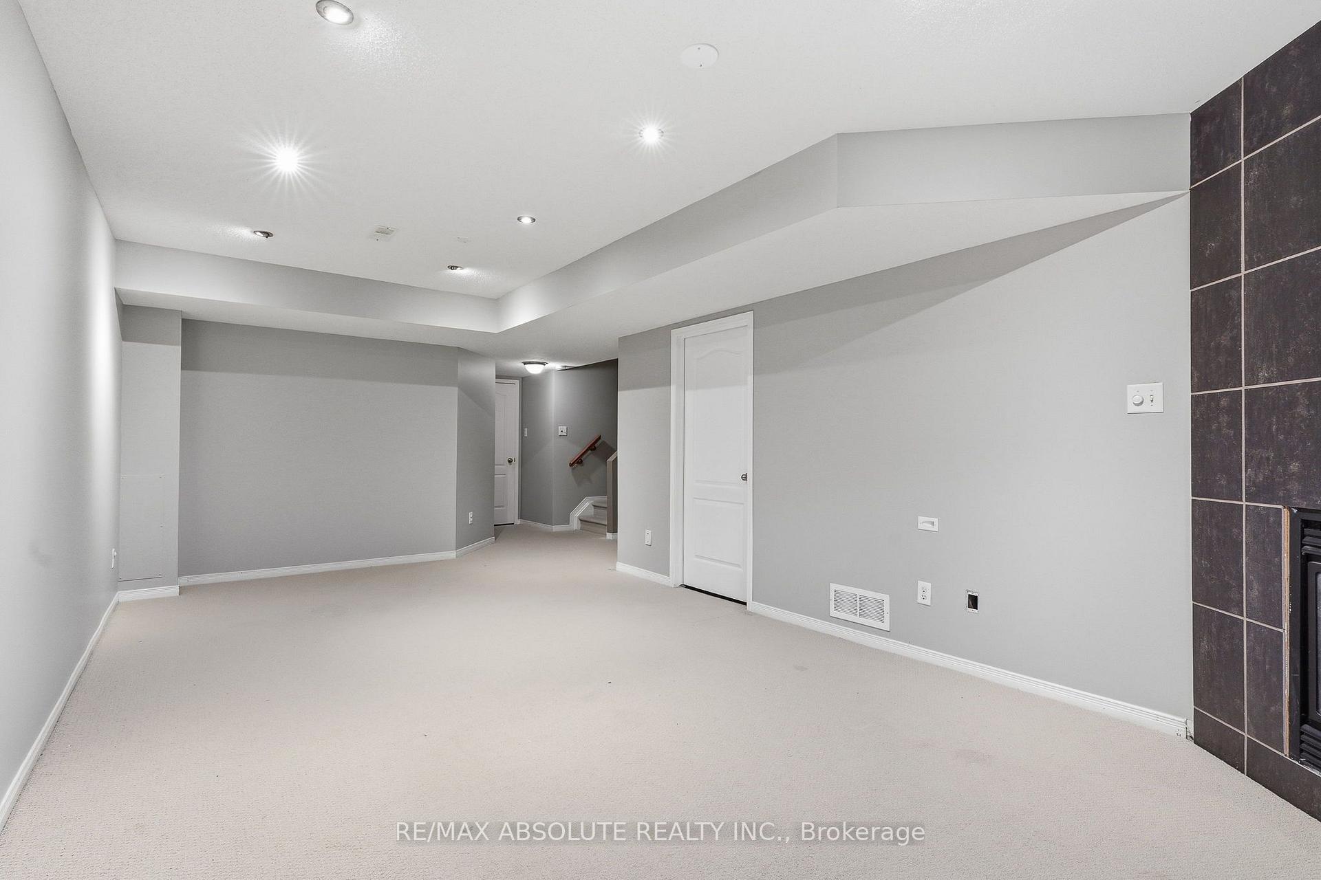 Photo 28 of 399 Statewood Drive, Ottawa, Kanata - Morgan's Grant/South March — HOMEH