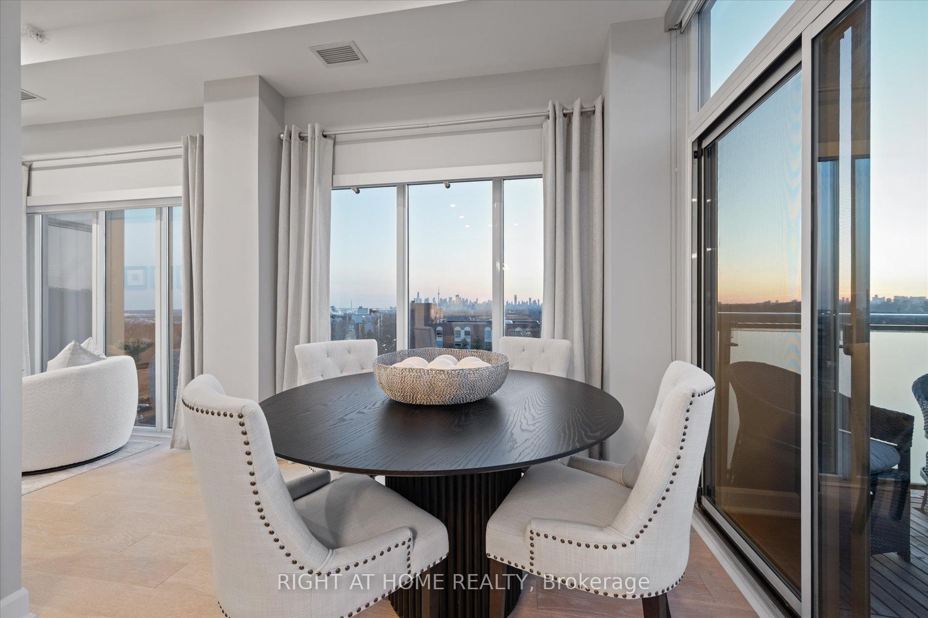 Photo 11 of Unit PH1, 580 Kingston Road, Toronto, The Beaches — HOMEH