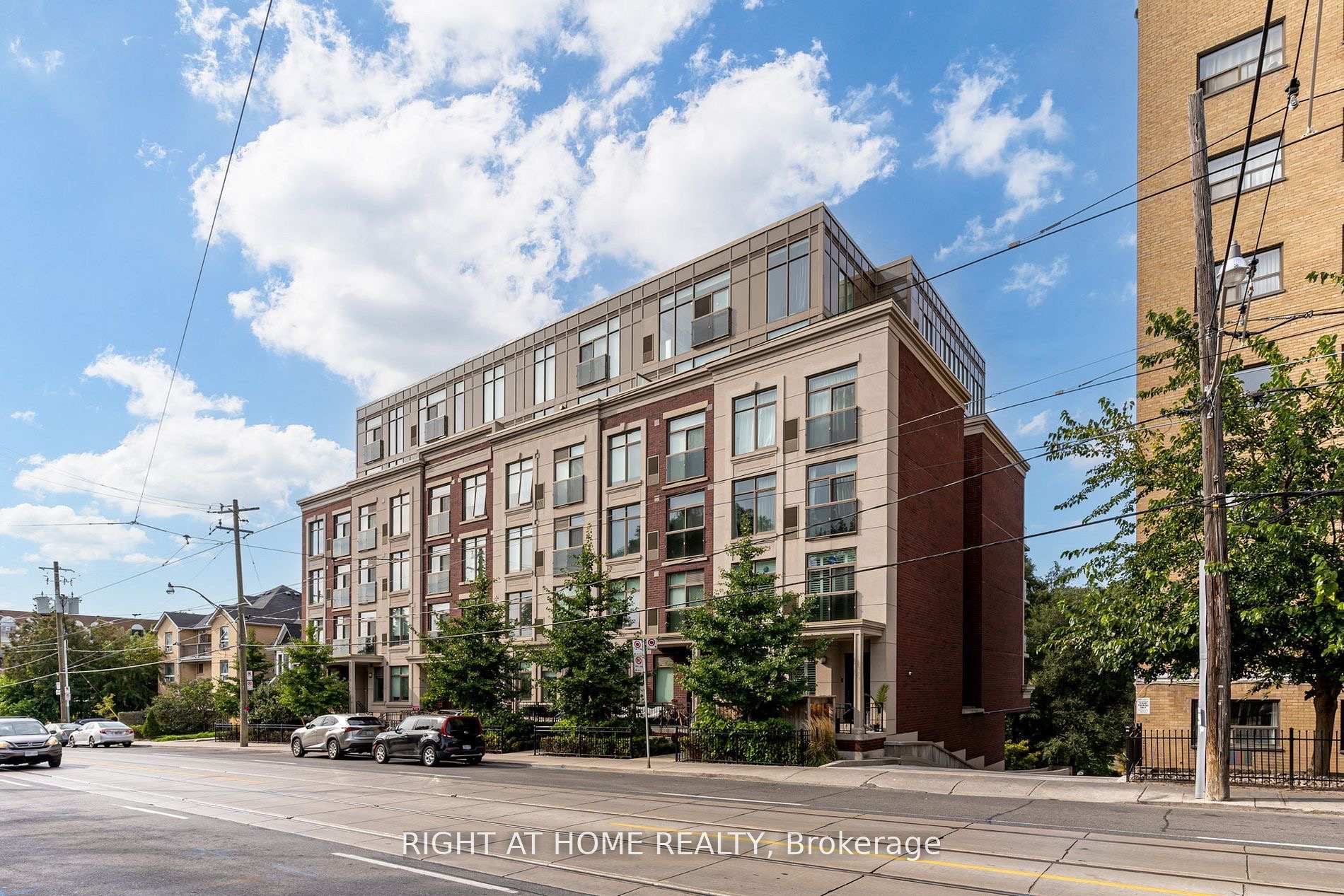 Photo 38 of Unit PH1, 580 Kingston Road, Toronto, The Beaches — HOMEH