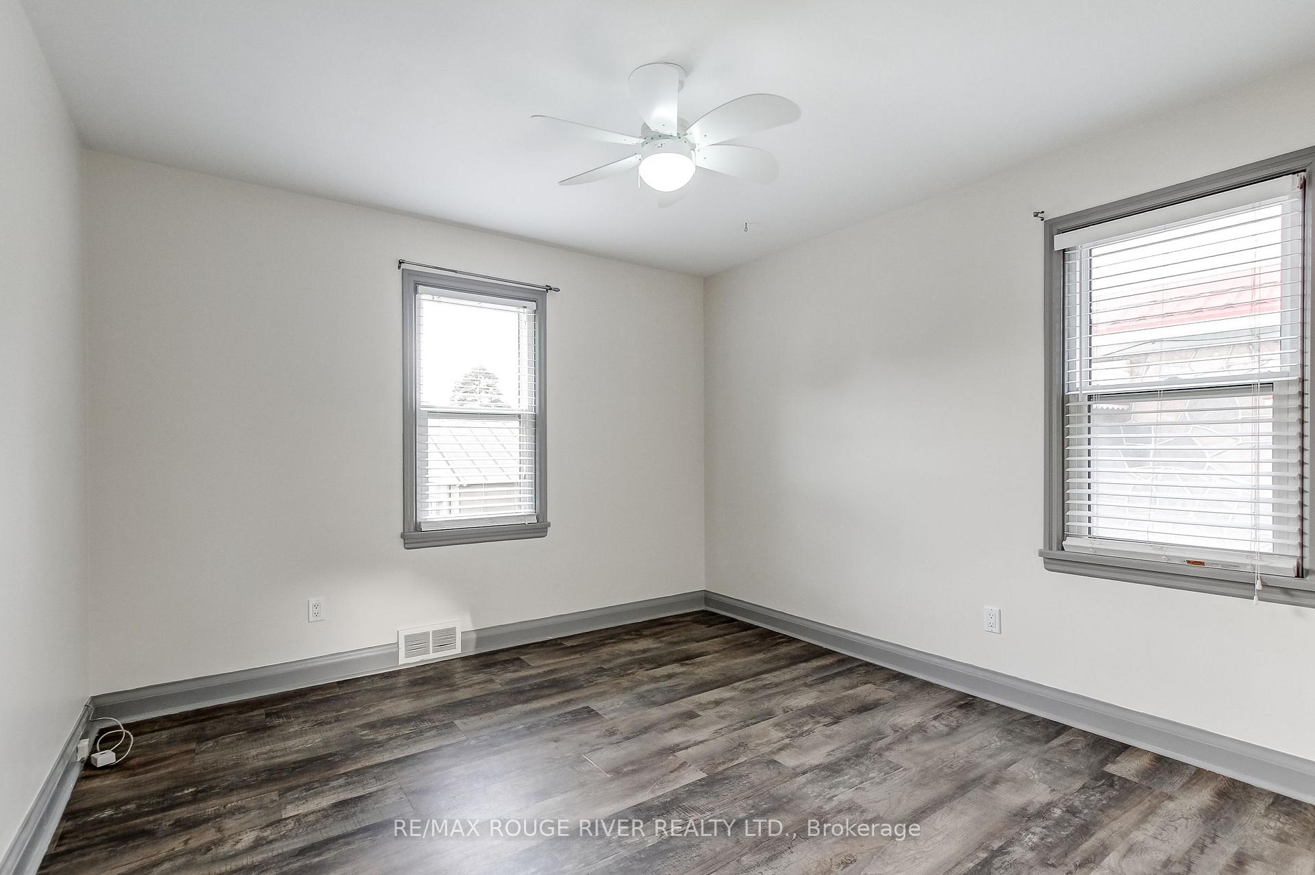 Photo 22 of 141 Haig Street, St. Catharines, Haig — HOMEH