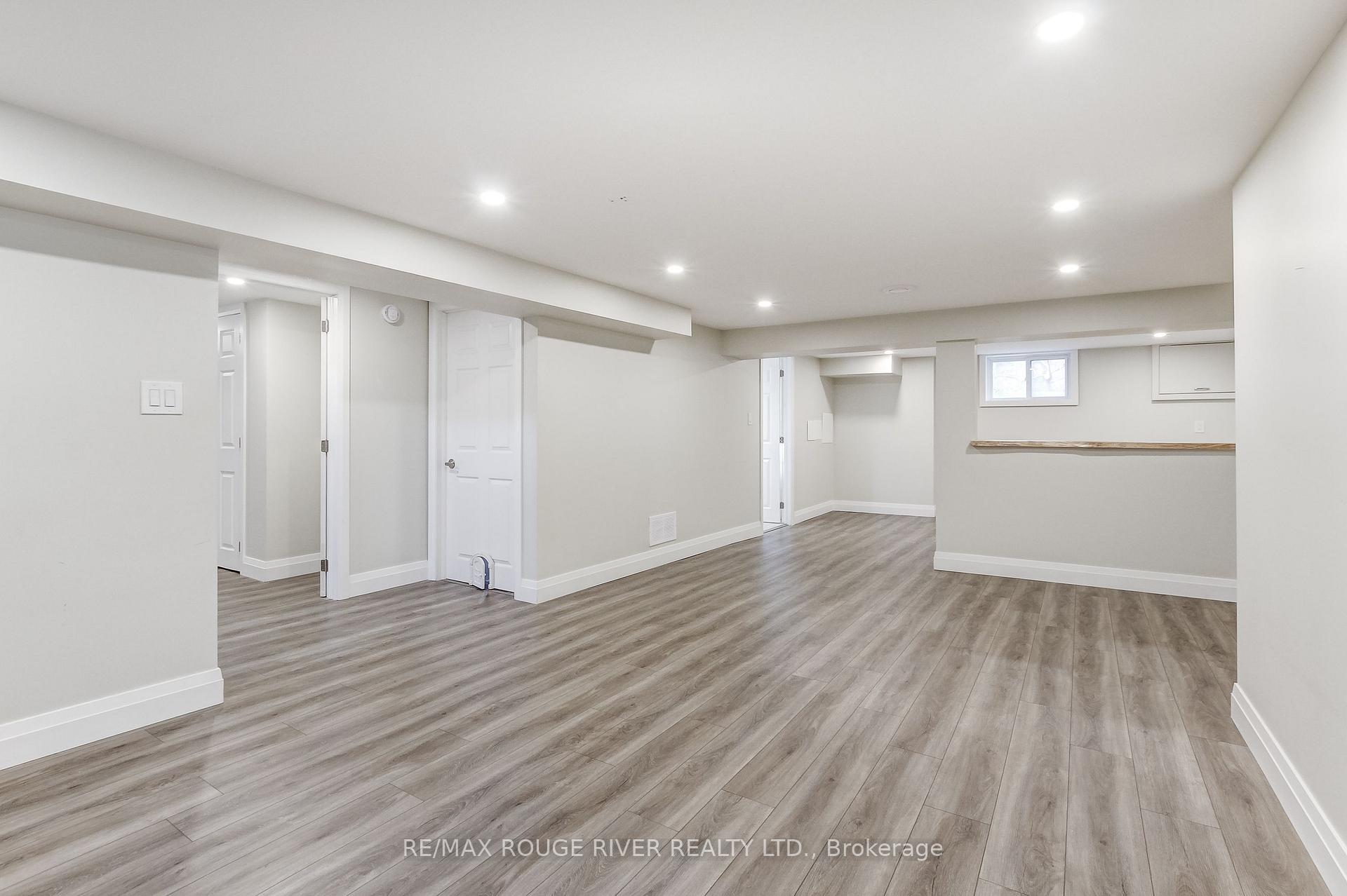 Photo 27 of 141 Haig Street, St. Catharines, Haig — HOMEH