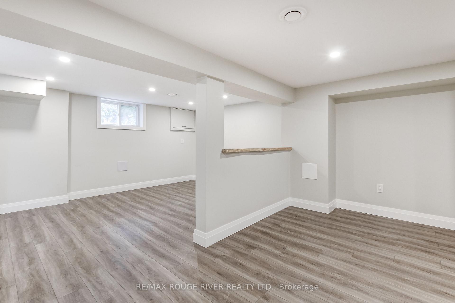 Photo 28 of 141 Haig Street, St. Catharines, Haig — HOMEH