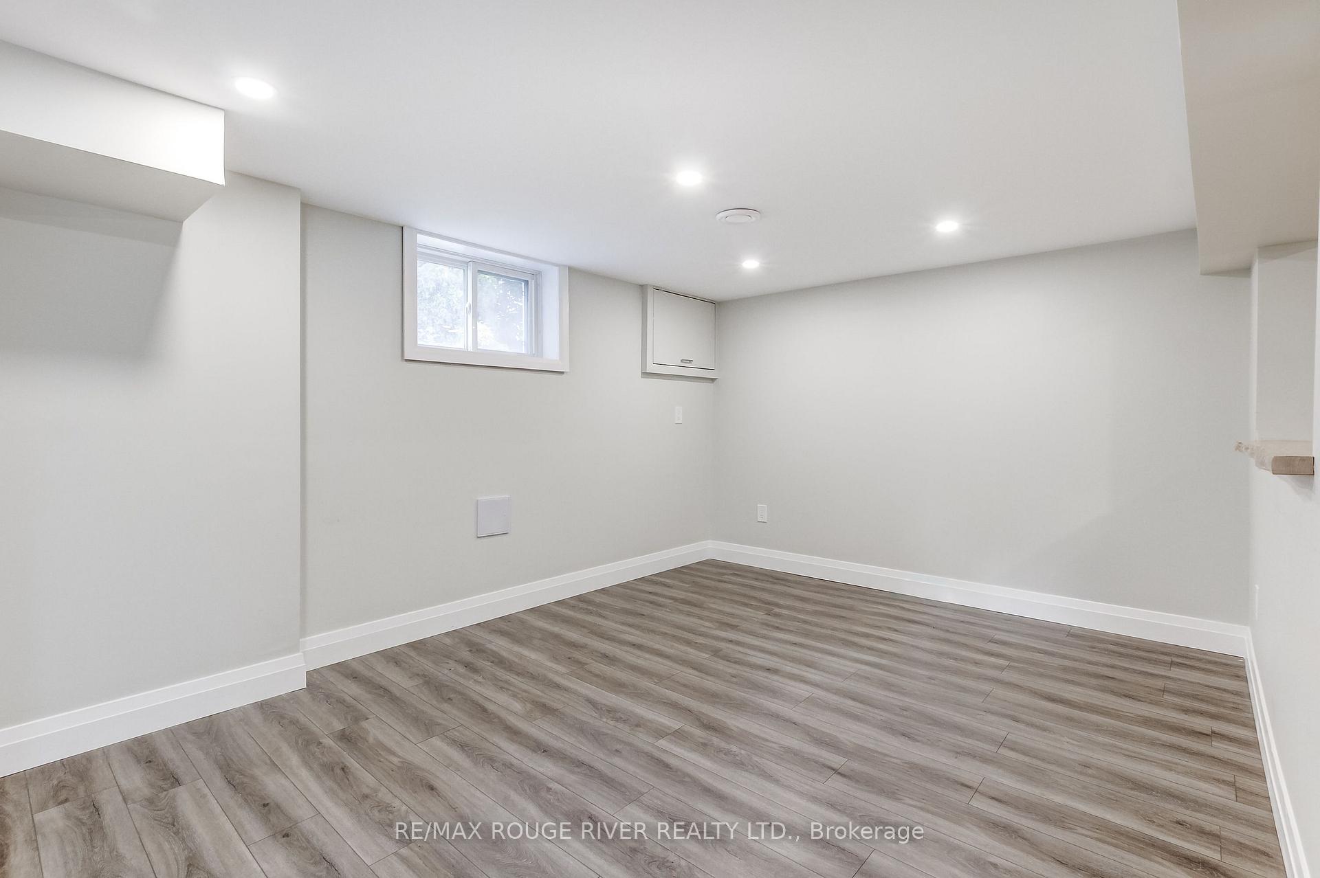 Photo 29 of 141 Haig Street, St. Catharines, Haig — HOMEH