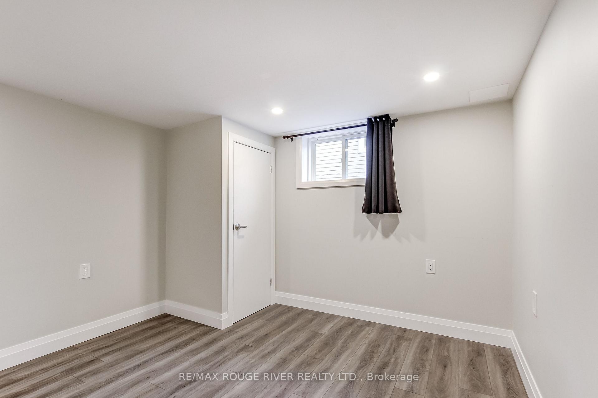 Photo 35 of 141 Haig Street, St. Catharines, Haig — HOMEH