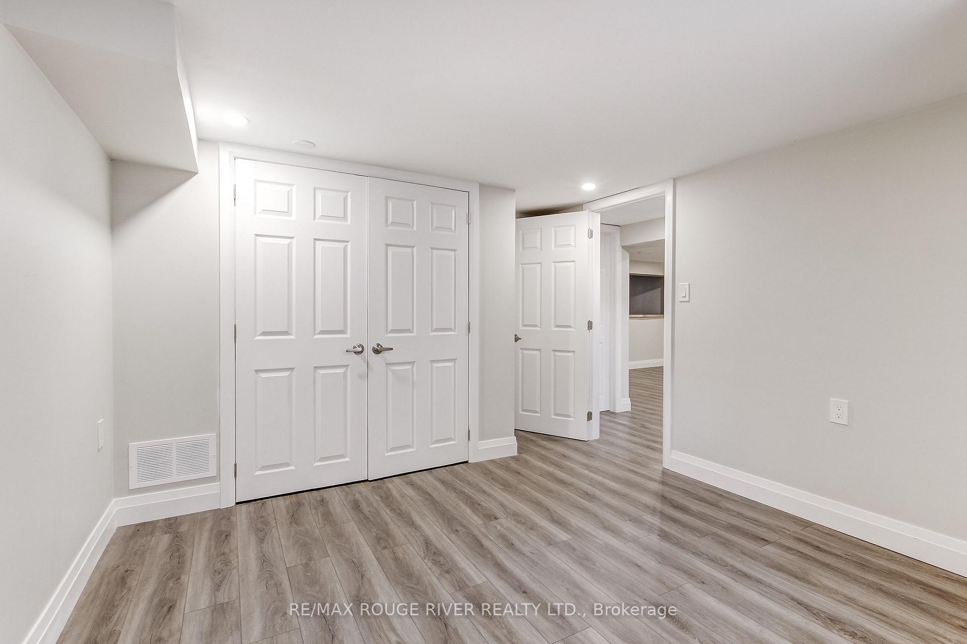 Photo 36 of 141 Haig Street, St. Catharines, Haig — HOMEH
