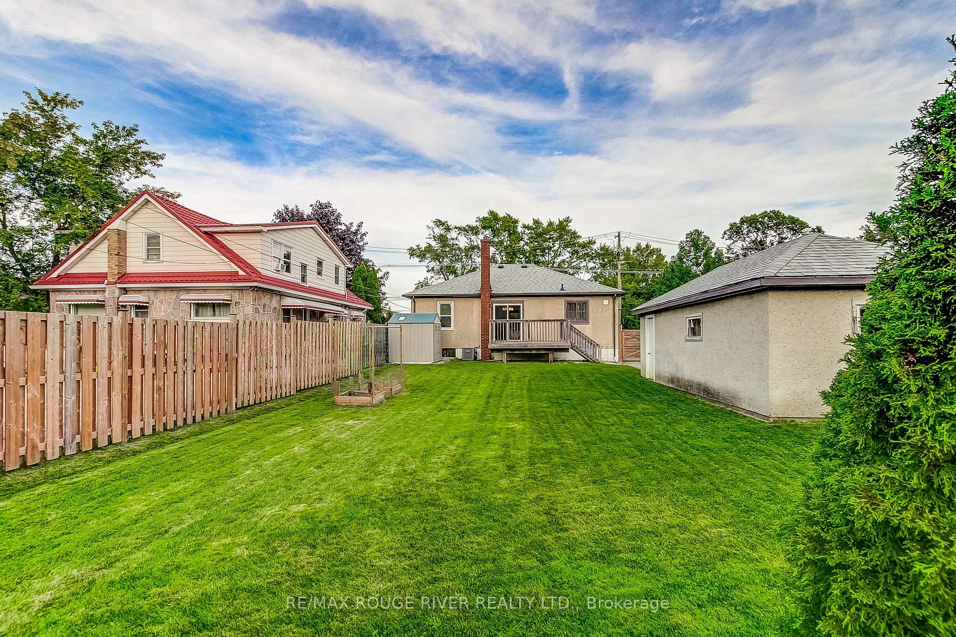 Photo 42 of 141 Haig Street, St. Catharines, Haig — HOMEH