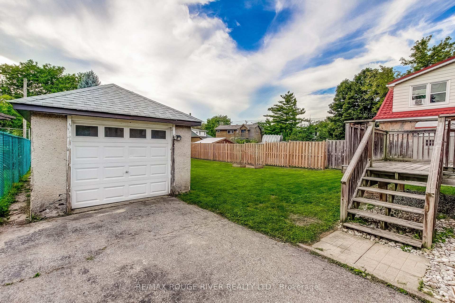 Photo 45 of 141 Haig Street, St. Catharines, Haig — HOMEH