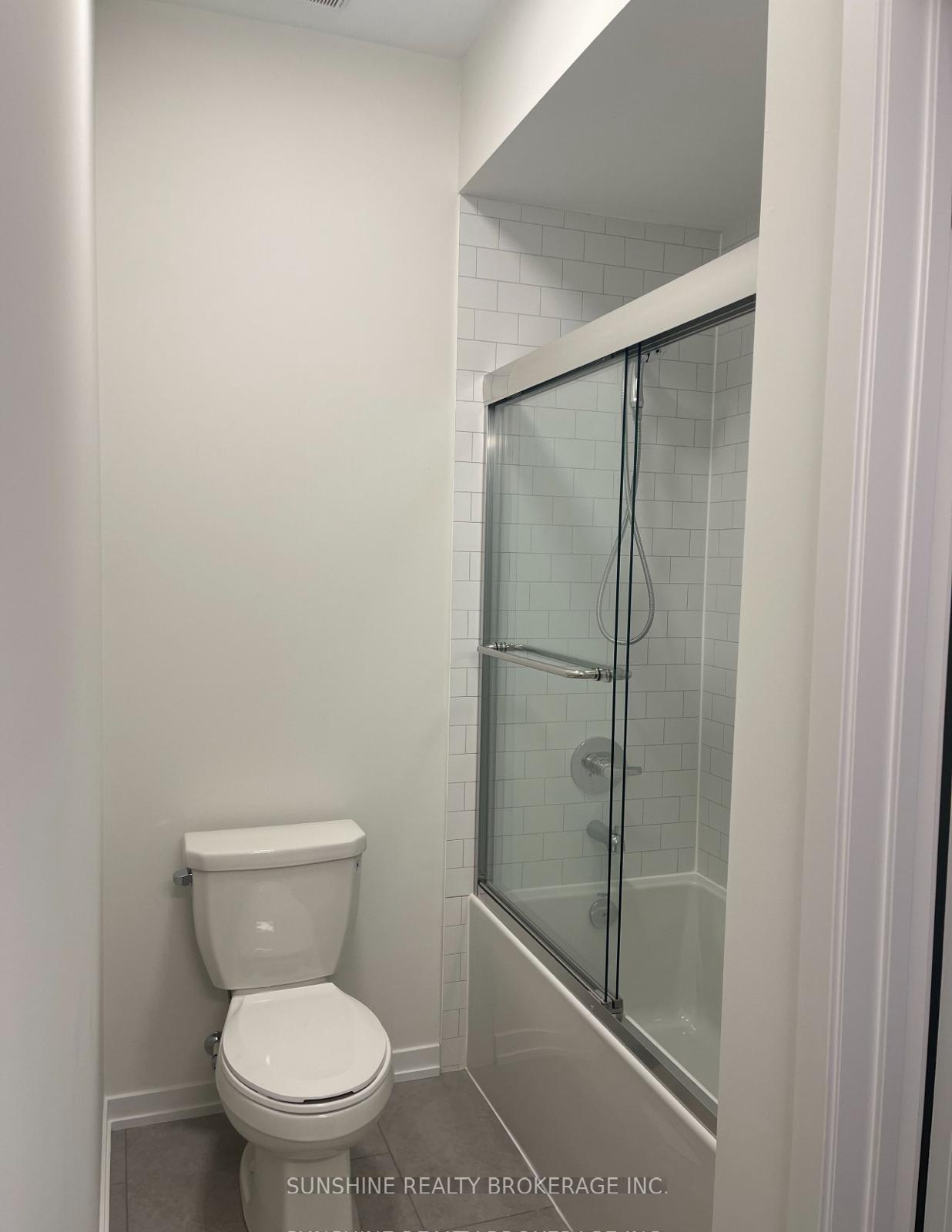 Photo 15 of 113 Matawin Lane, Richmond Hill, Headford Business Park — HOMEH
